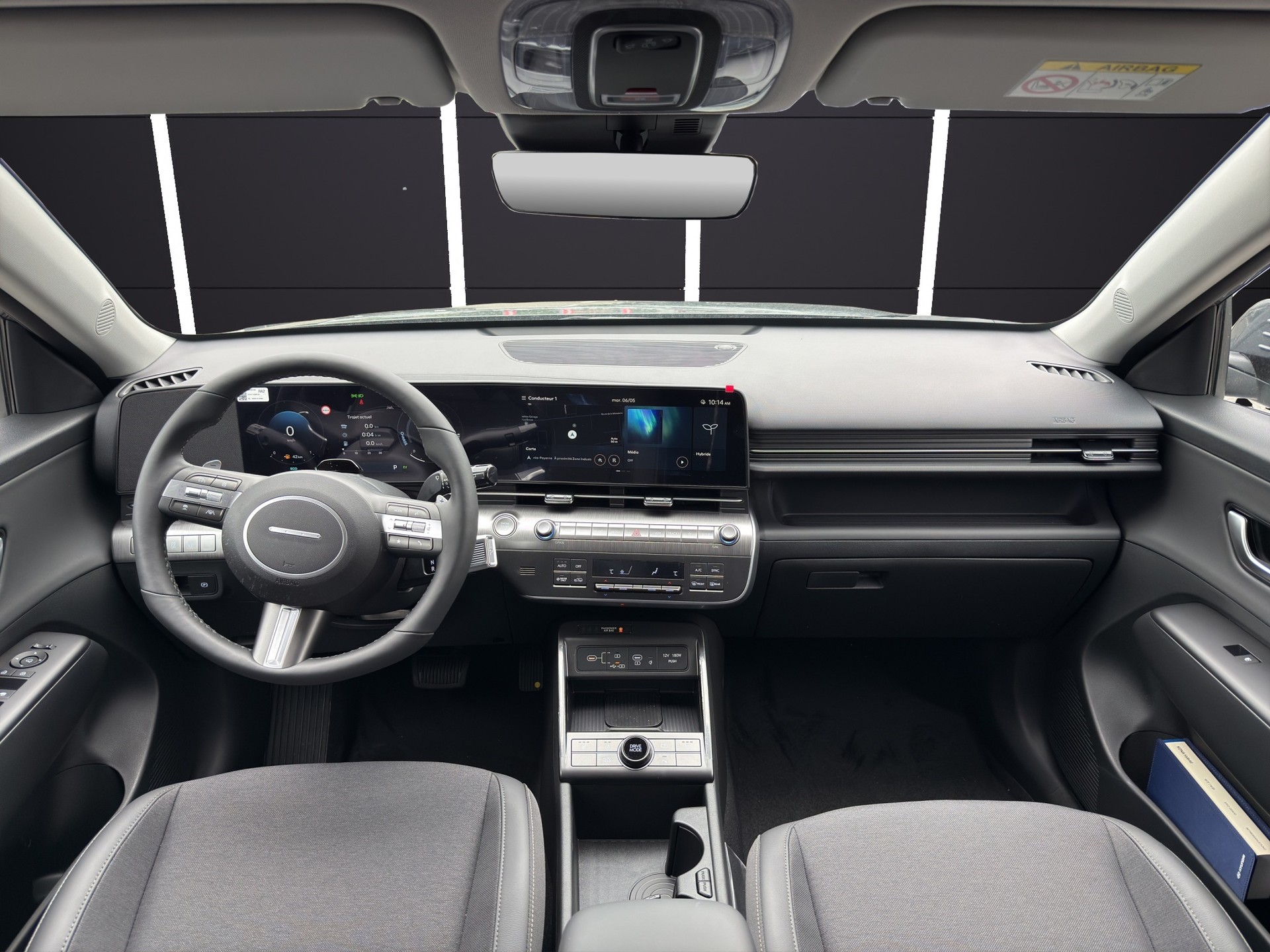 HYUNDAI Kona 1.6 GDi HEV Amplia DCT-image-8