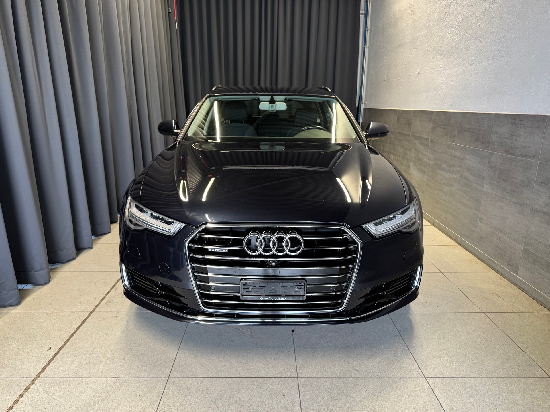 AUDI A6 Avant 3.0 TDI V6 Attraction quattro S-tronic(59)(M)-showroom-element-1