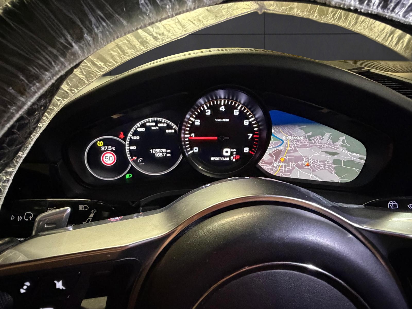 PORSCHE Cayenne S-image-8