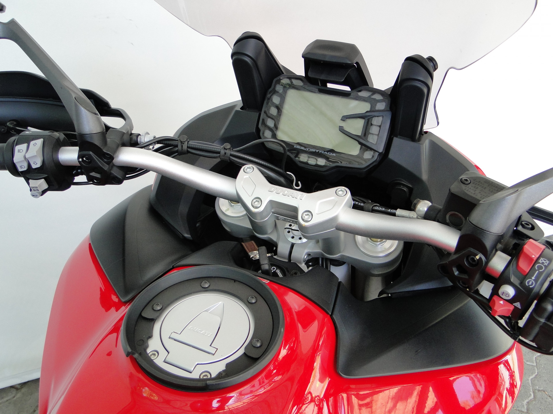DUCATI Multistrada 950 viel Zubehör-image-4