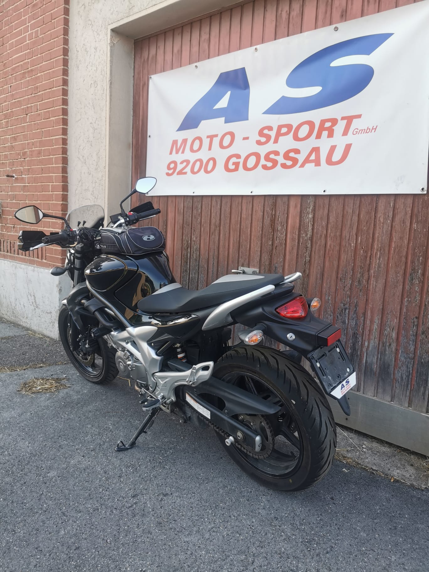 SUZUKI SFV 650 Gladius ABS-image-5