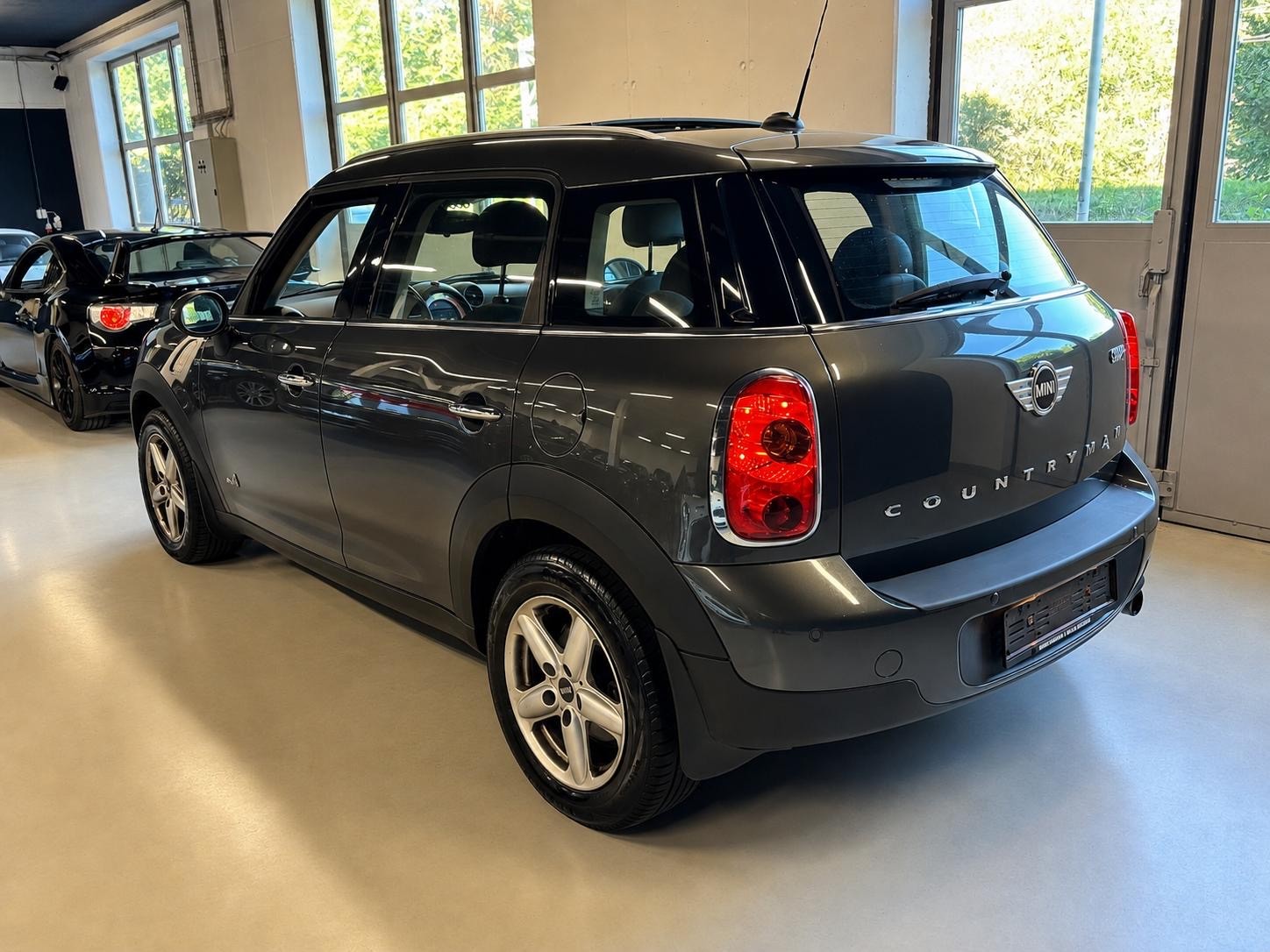 MINI Countryman Cooper ALL4 Steptronic-image-6