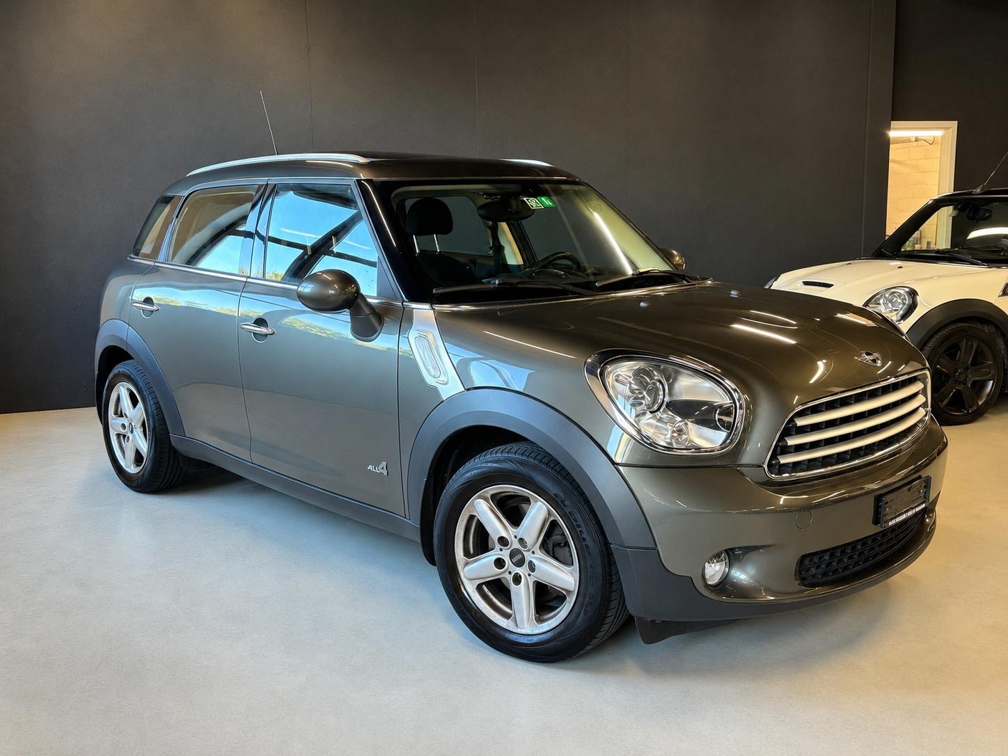 MINI Countryman Cooper ALL4 Steptronic-image-3