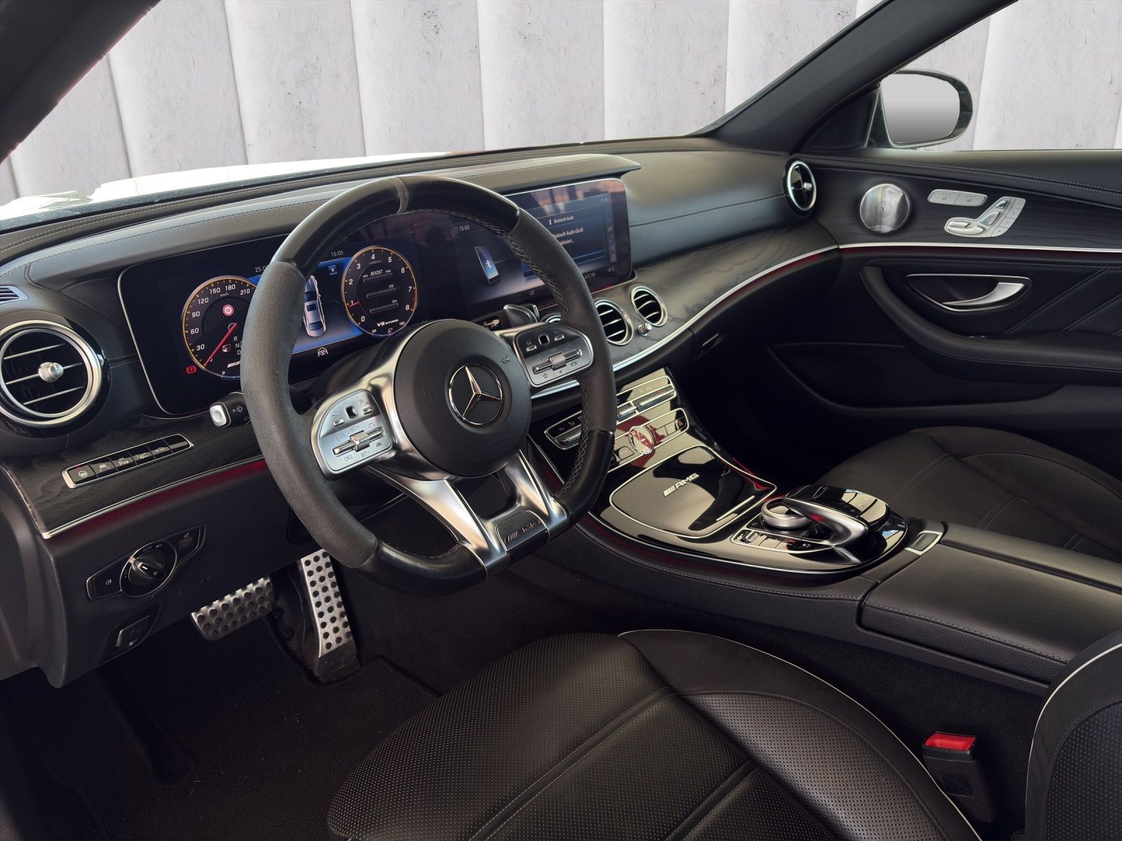 MERCEDES-BENZ E 63 AMG S 4Matic Speedshift MCT-image-30