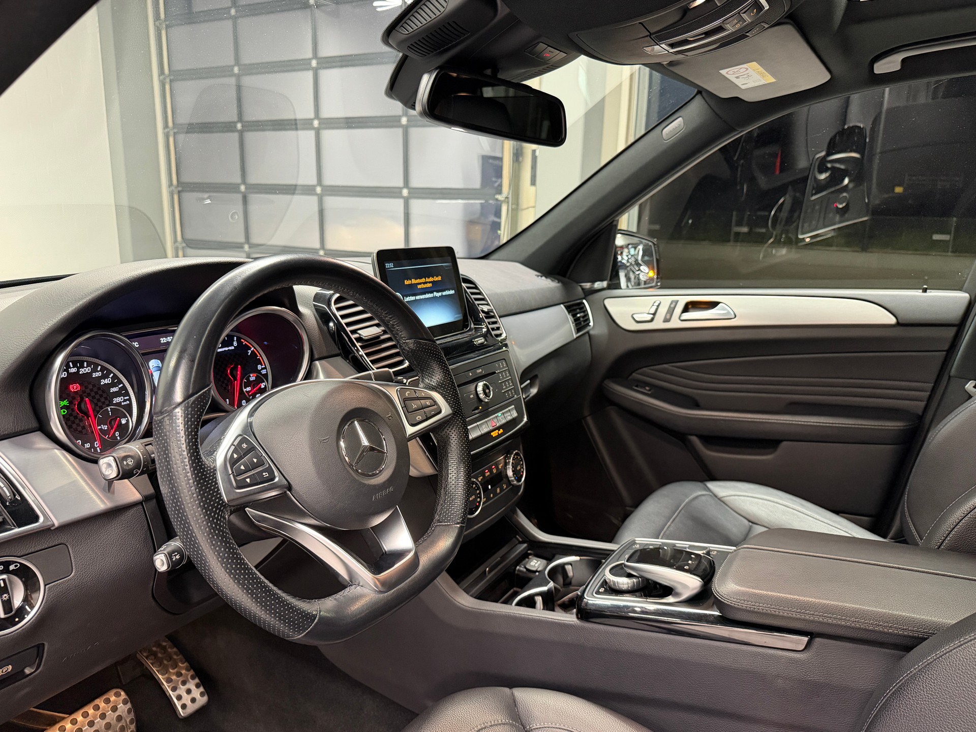 MERCEDES-BENZ GLE 43 AMG *CH-Auto*Frisch ab MFK*Garantie*Luftfederung*-image-13