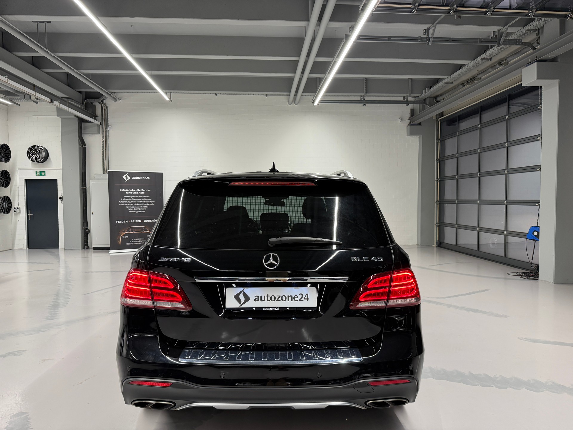 MERCEDES-BENZ GLE 43 AMG *CH-Auto*Frisch ab MFK*Garantie*Luftfederung*-showroom-element-3