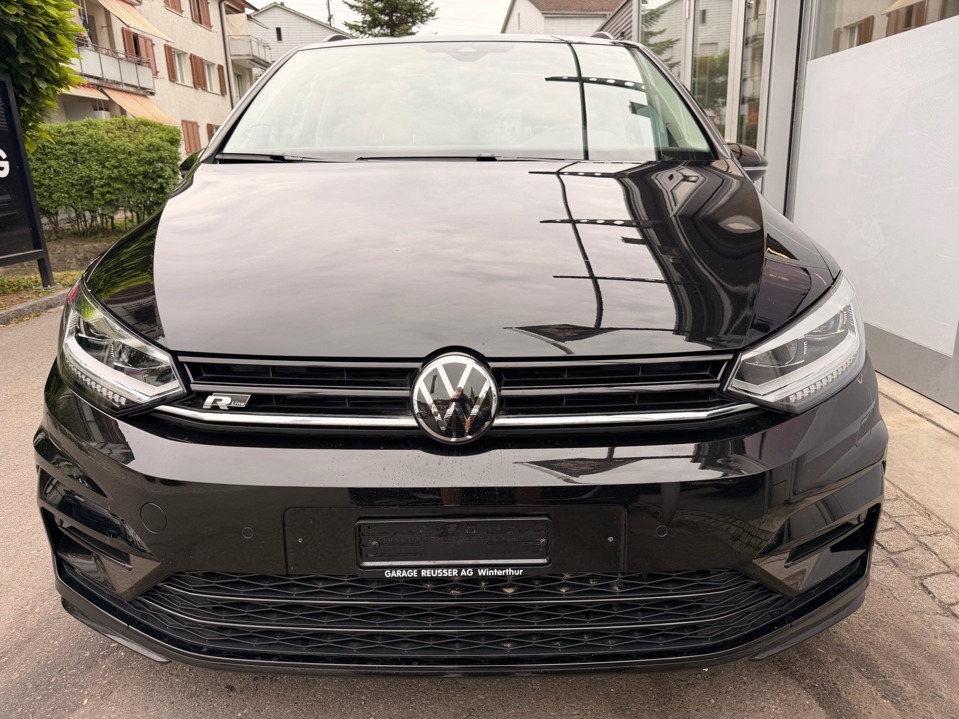 VW Touran 1.5 TSI Highline R-LINE *** TOP AUSSTATTUNG ***-showroom-element-1