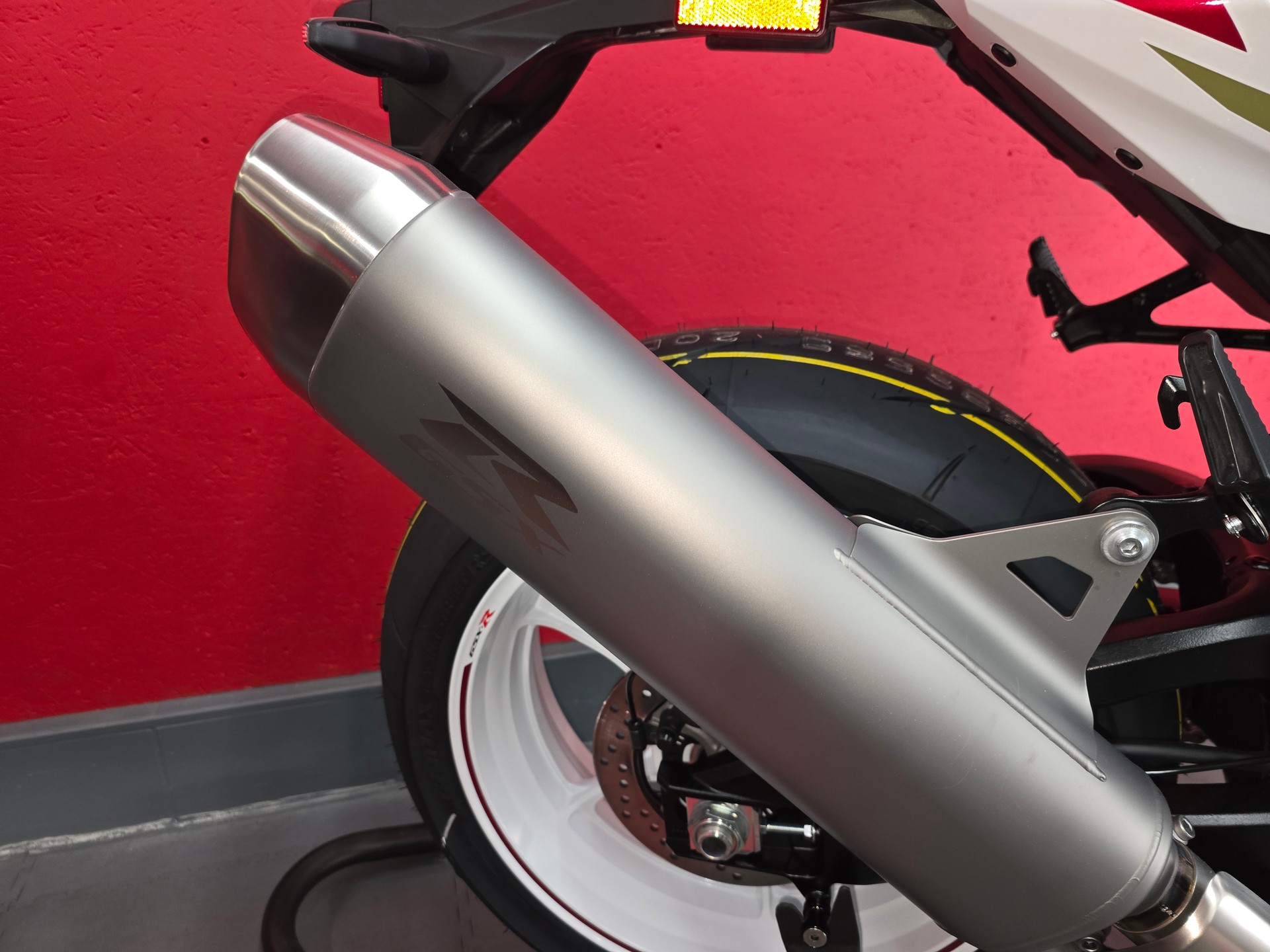 SUZUKI 40 ème anniversaire versoi RR-image-6