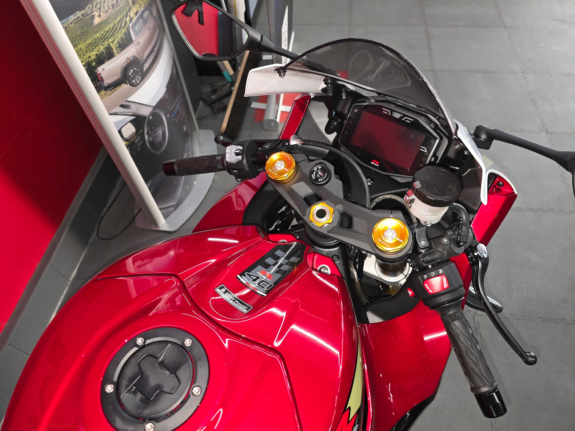 SUZUKI 40 ème anniversaire versoi RR-image-4