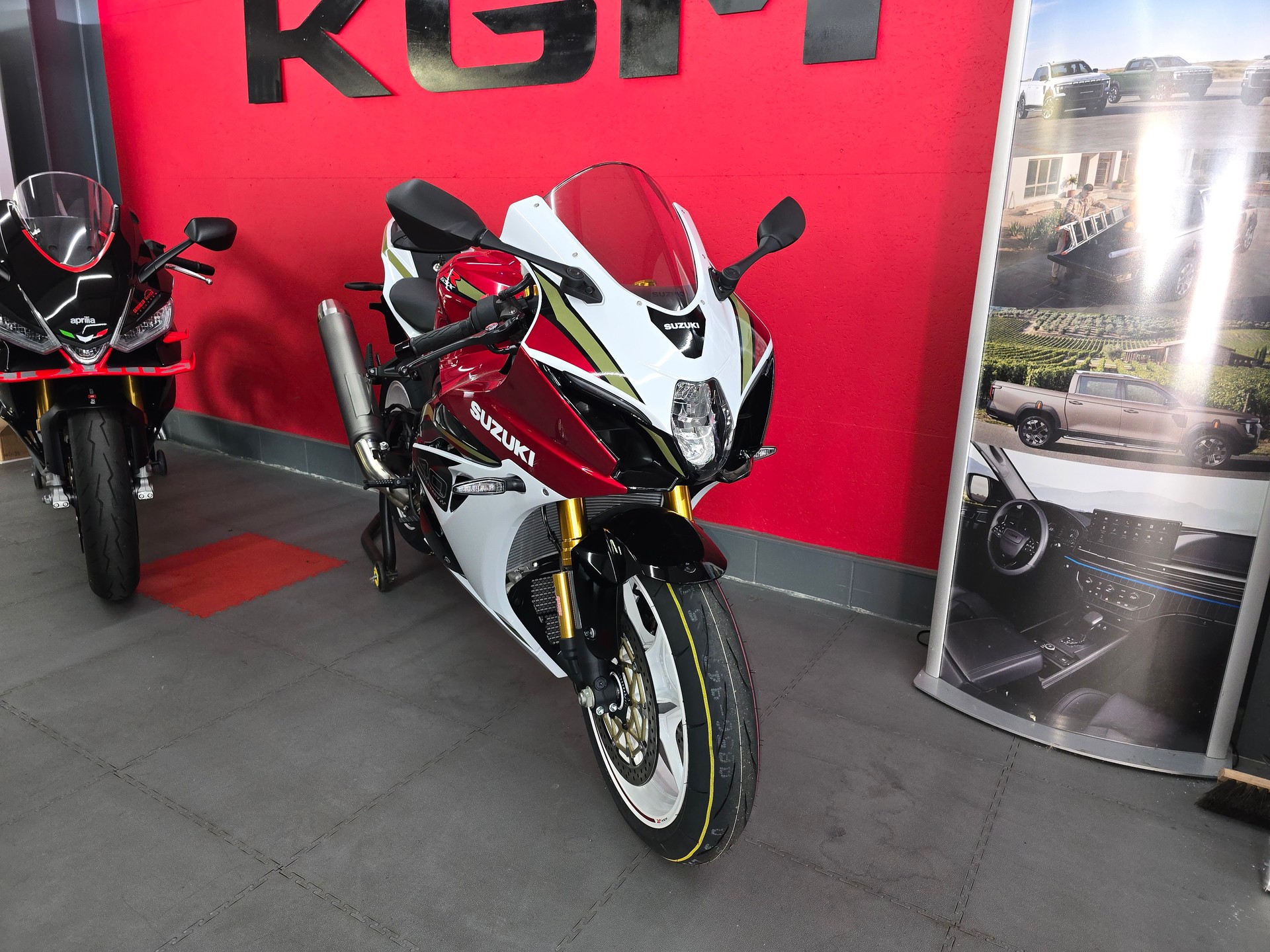 SUZUKI 40 ème anniversaire versoi RR-image-1