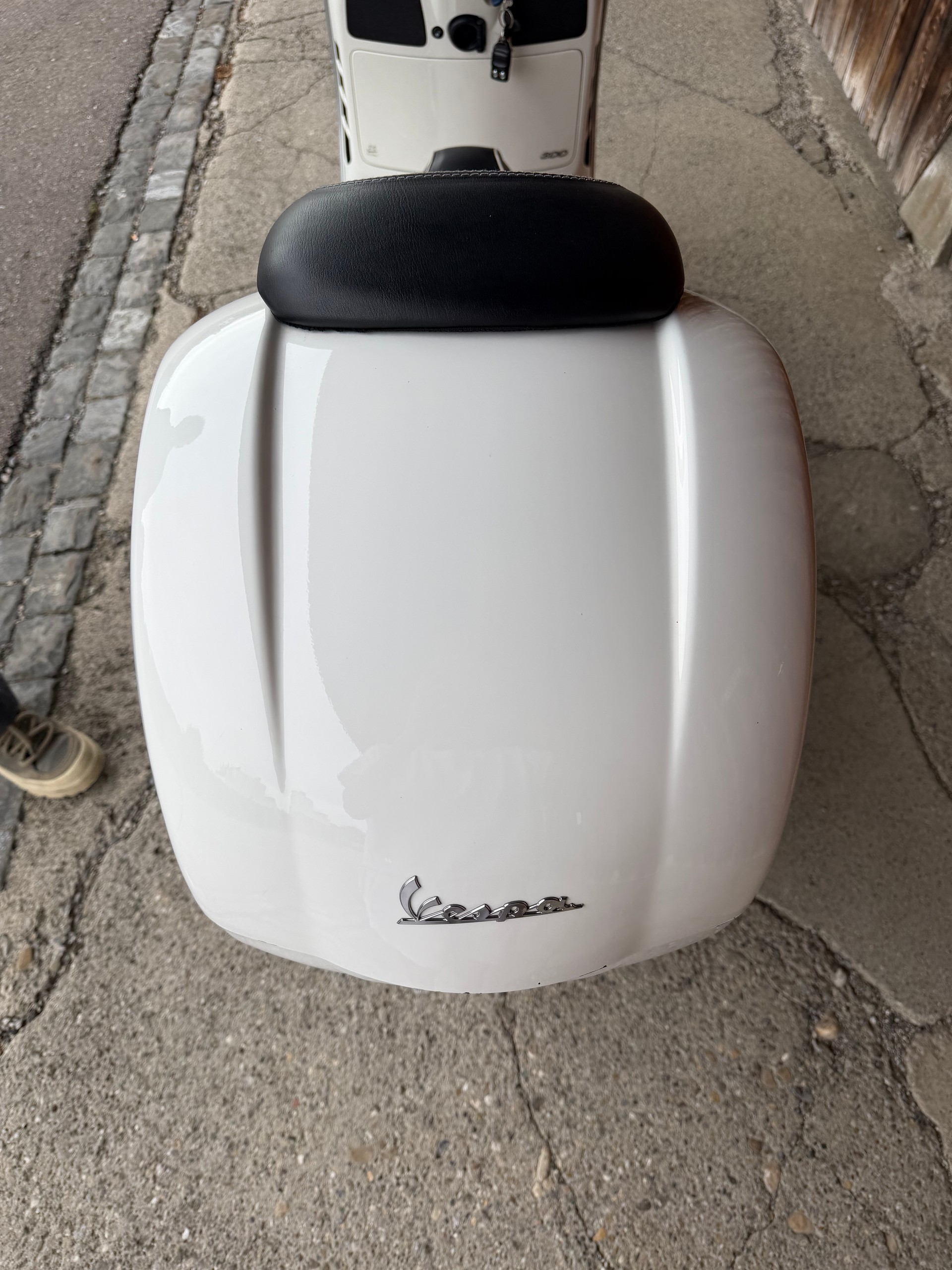 PIAGGIO Vespa GTS Super 300-image-6