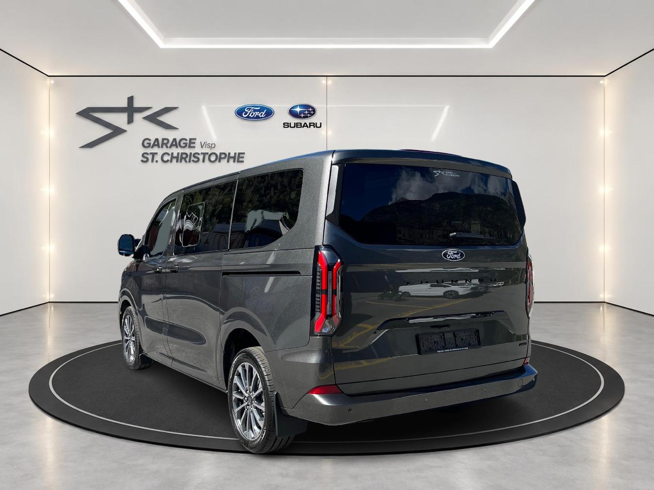 FORD Tourneo C Bus 320 L1 2.0 EcoBlue 170 Titanium X 4x4-showroom-element-2