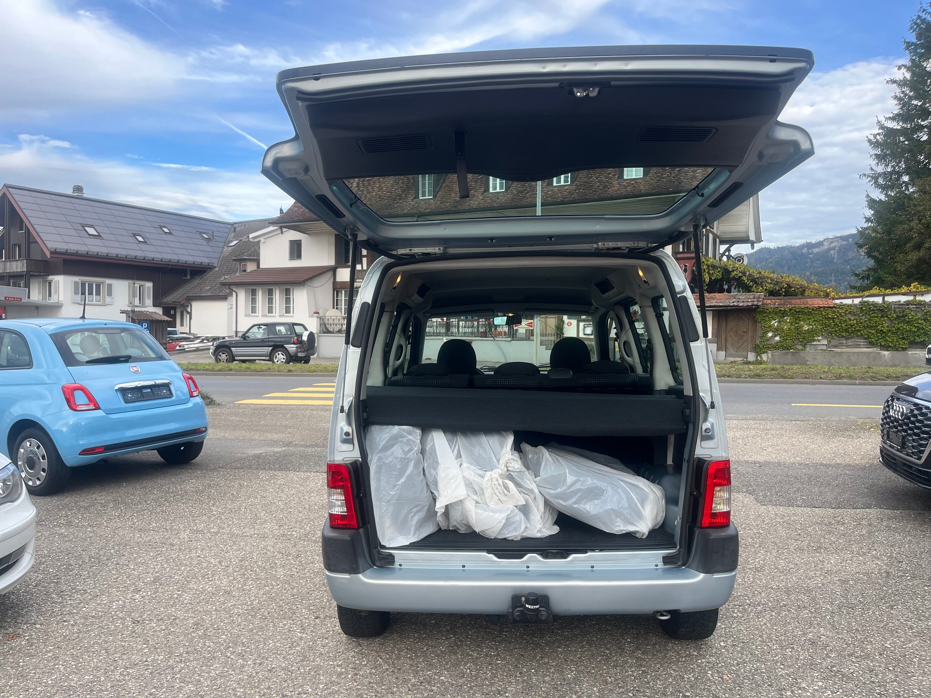 PEUGEOT Partner 1.4 XT-image-13