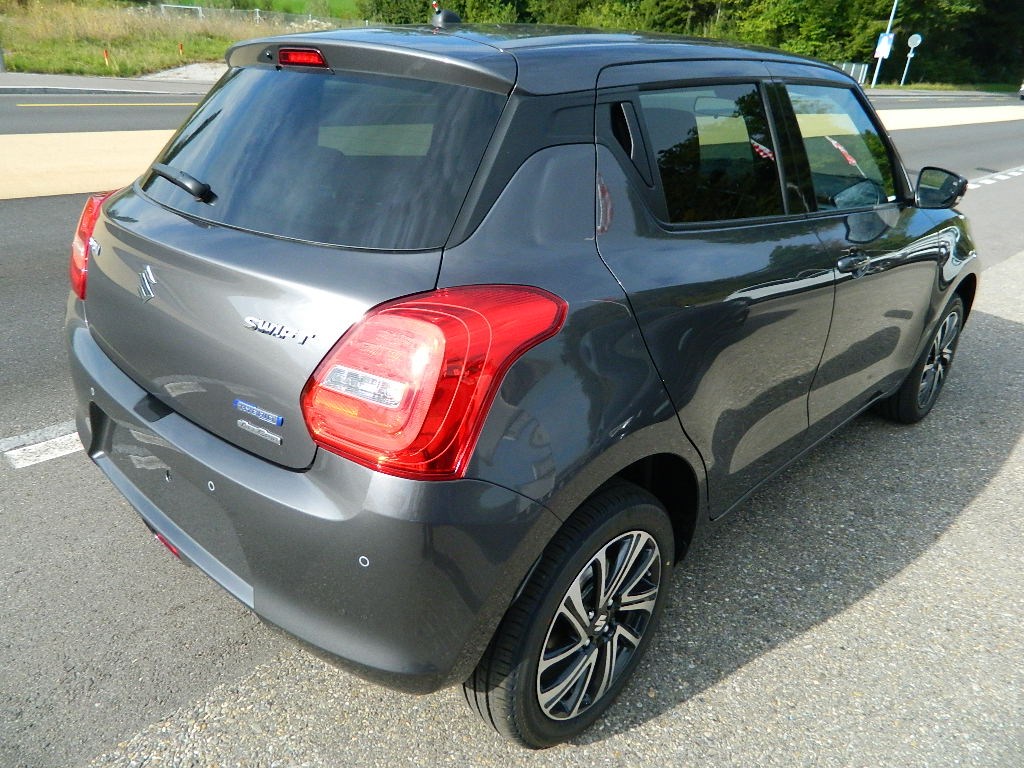 SUZUKI Swift 1.2 Compact Top 4x4 Hybrid-image-4