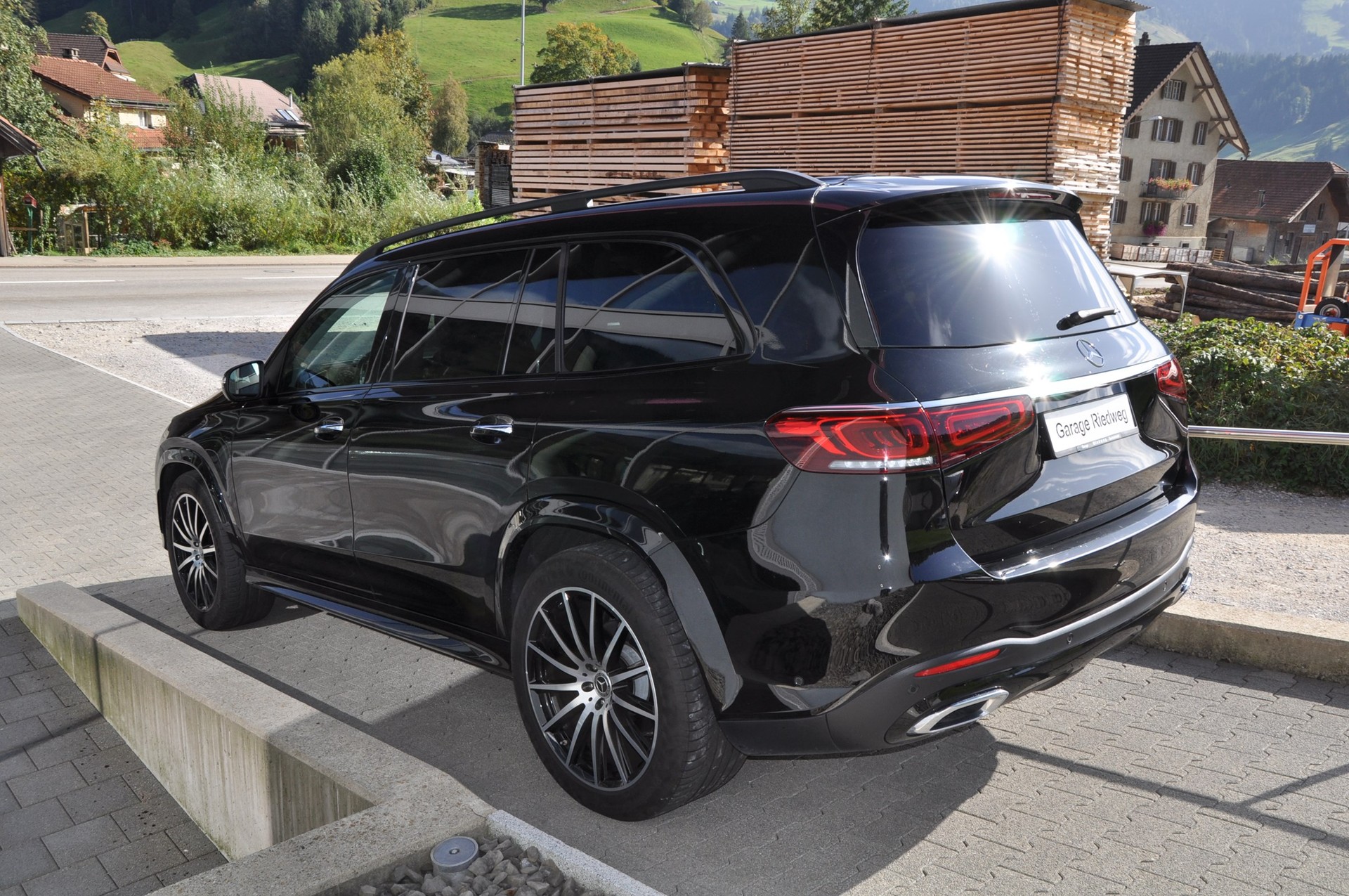 MERCEDES-BENZ GLS 400 d 4Matic AMG Line 9G-Tronic-image-8
