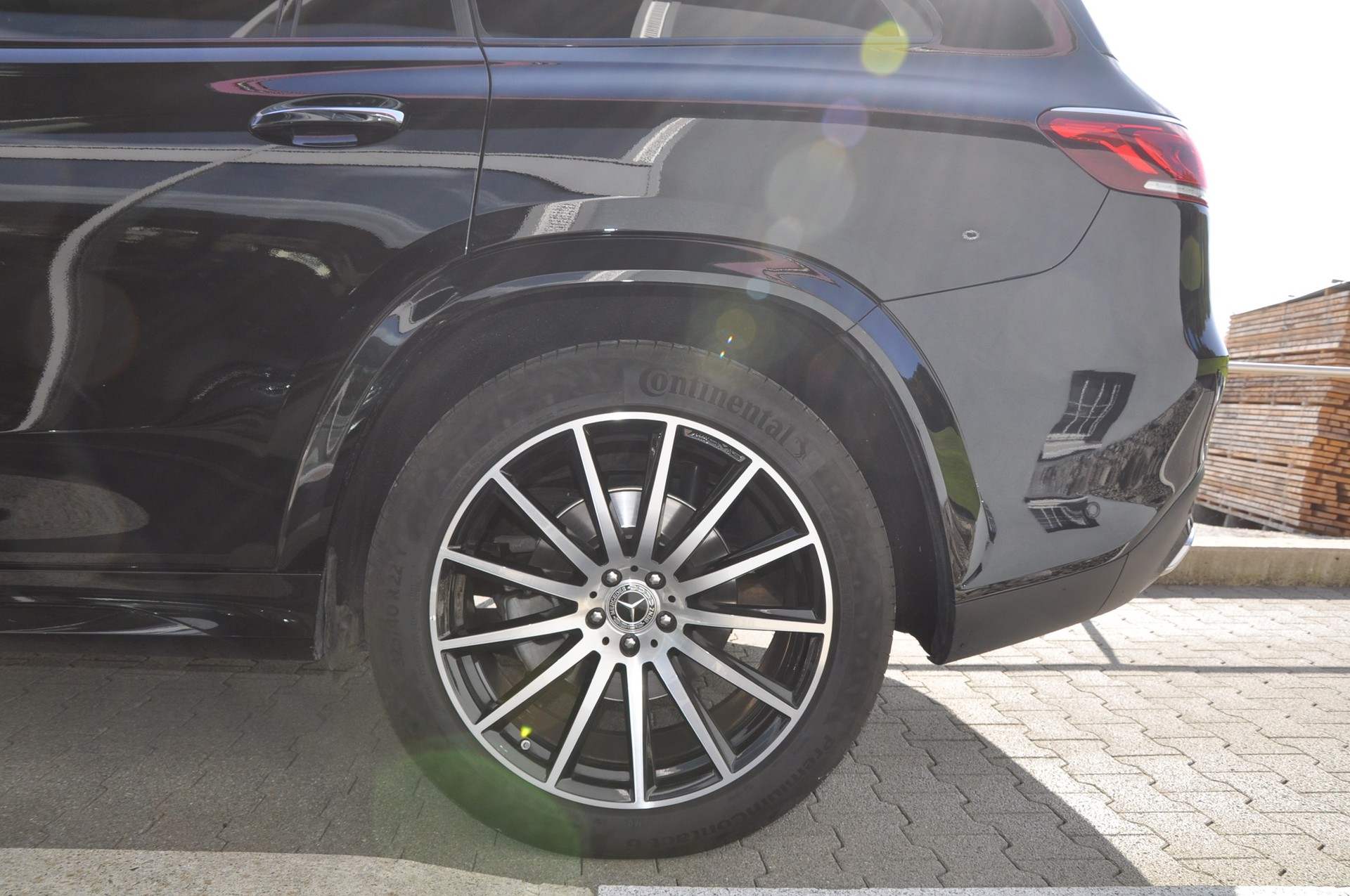 MERCEDES-BENZ GLS 400 d 4Matic AMG Line 9G-Tronic-image-10
