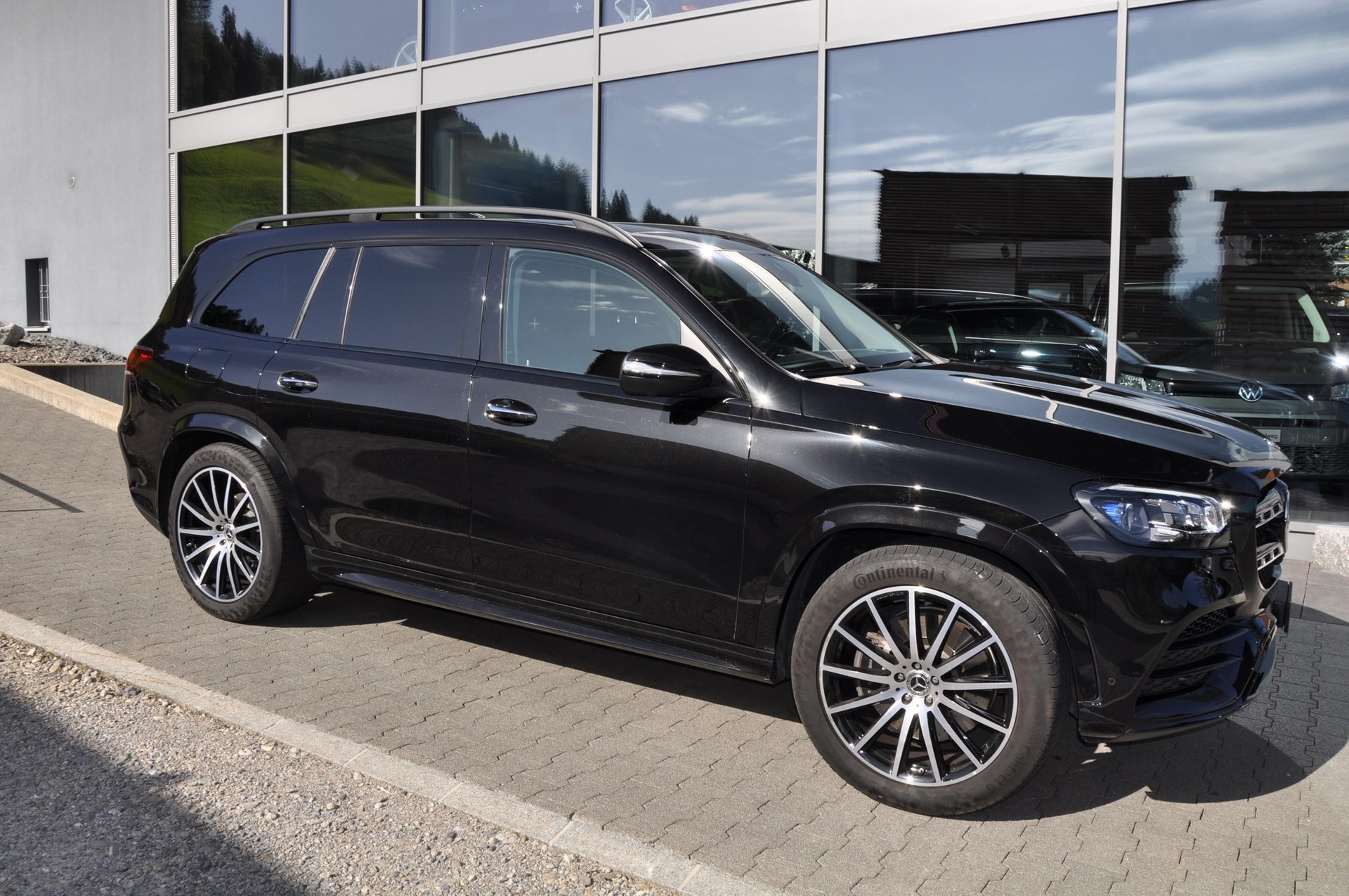 MERCEDES-BENZ GLS 400 d 4Matic AMG Line 9G-Tronic-image-5
