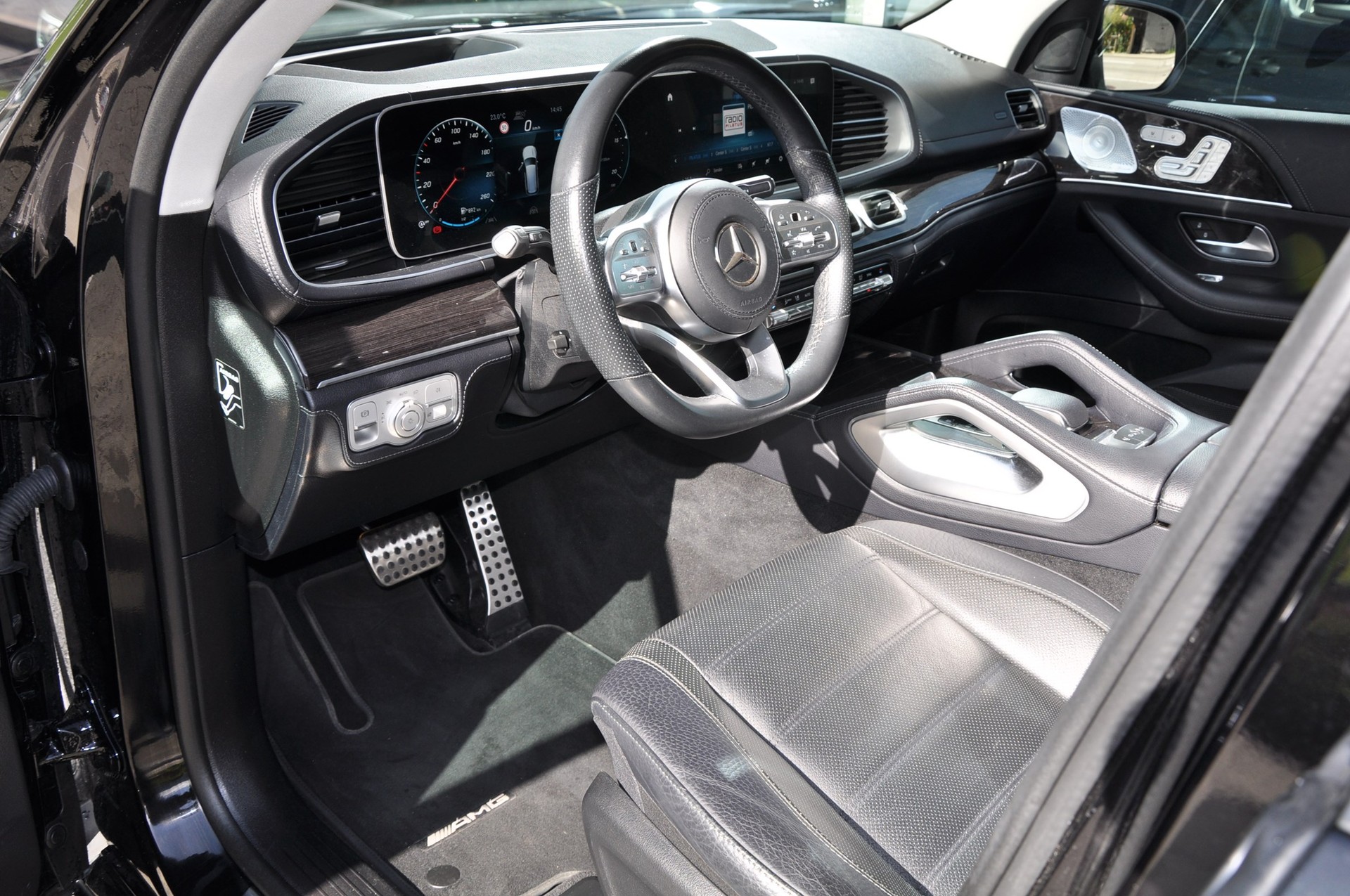 MERCEDES-BENZ GLS 400 d 4Matic AMG Line 9G-Tronic-image-14