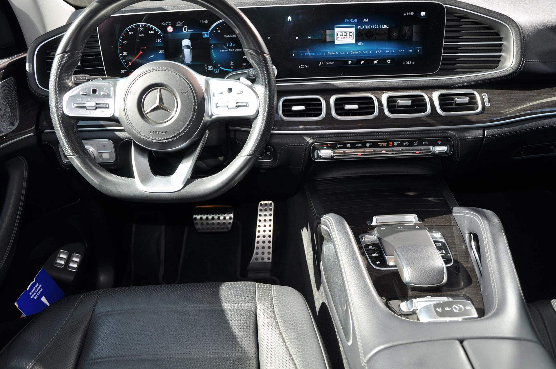 MERCEDES-BENZ GLS 400 d 4Matic AMG Line 9G-Tronic-image-11