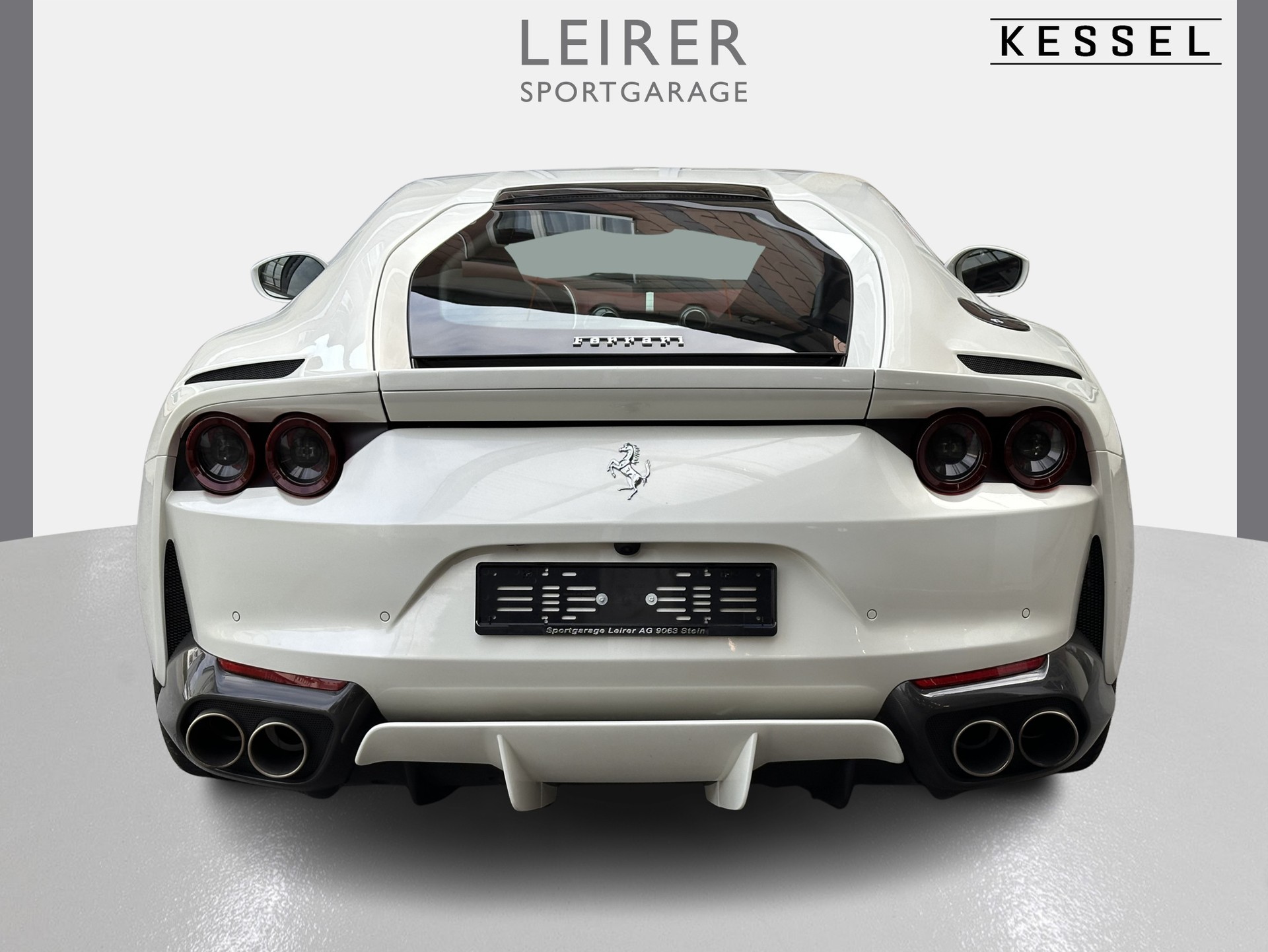 FERRARI 812 Superfast-image-4