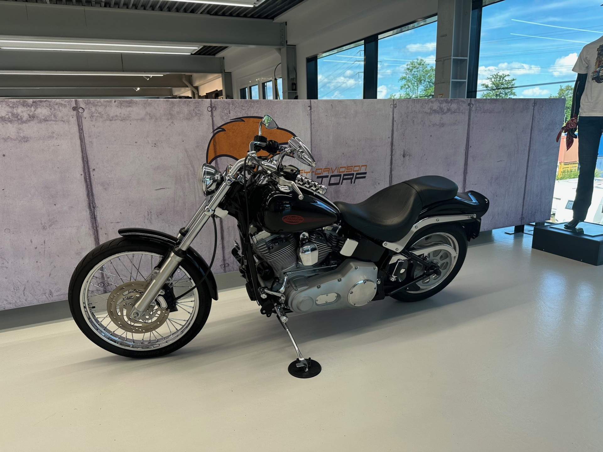 HARLEY-DAVIDSON FXSTI 1450 Softail Standard-image-4