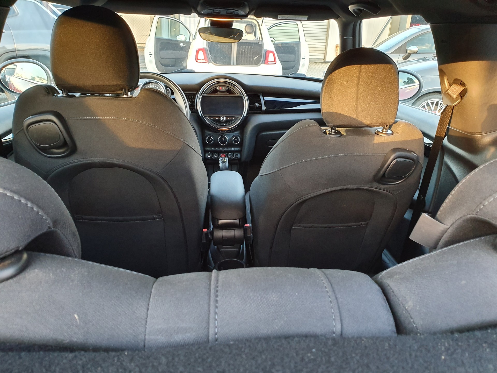MINI Cooper Steptronic-image-9