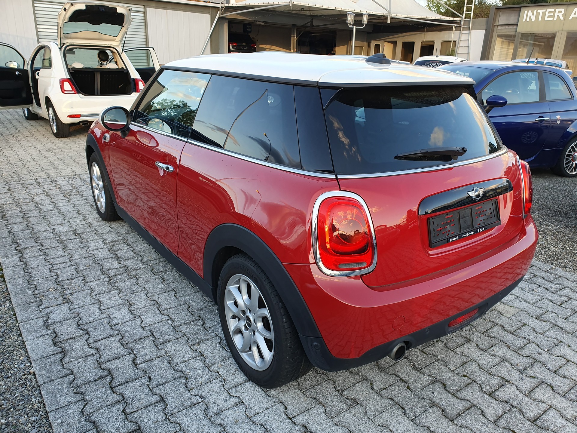MINI Cooper Steptronic-image-3