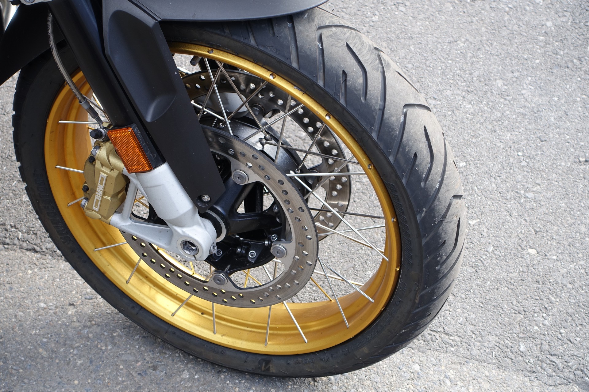 BMW R 1250 HP GS Adventure ABS-image-11