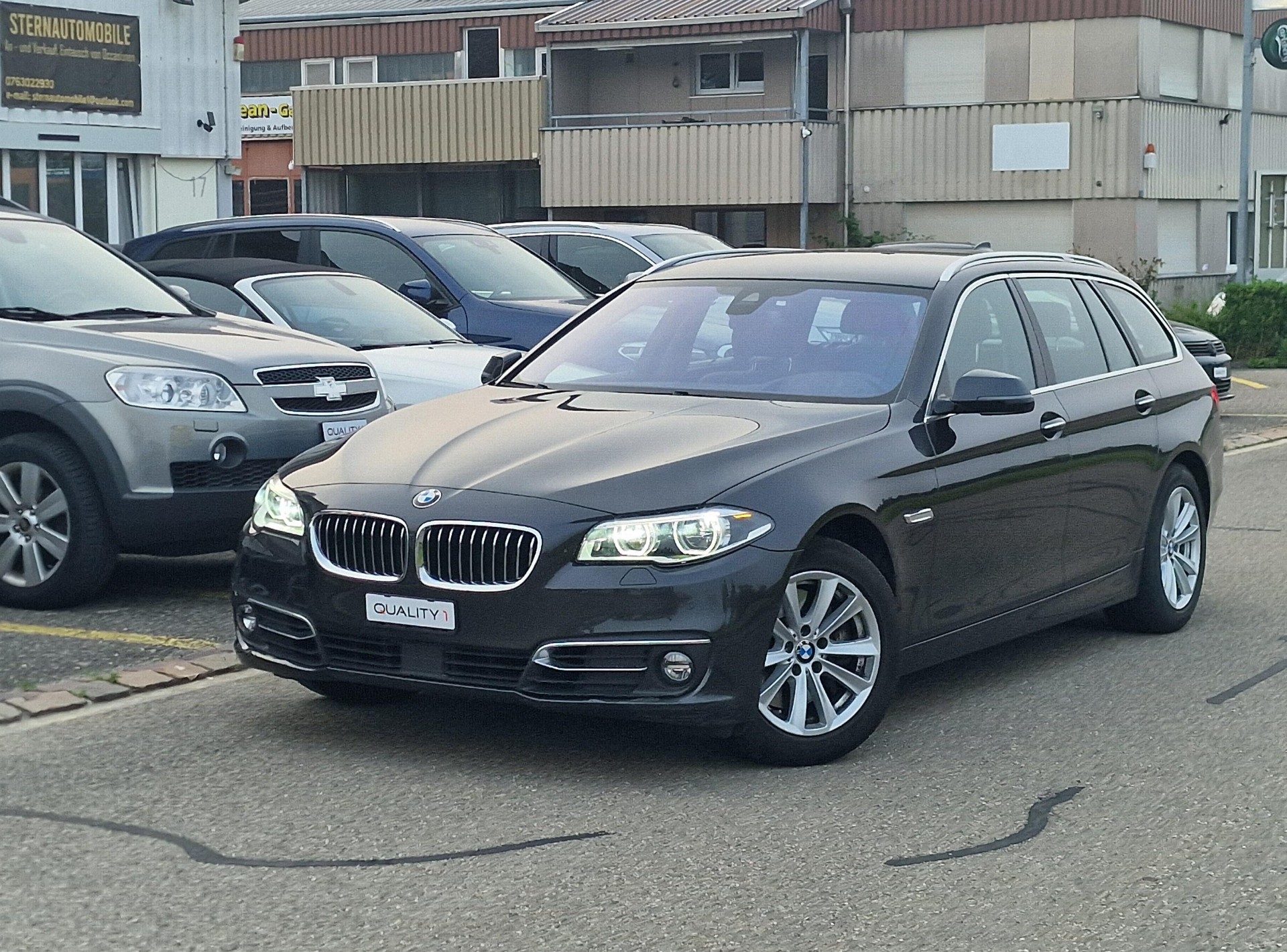 BMW 528i Touring xDrive Luxury Line Steptronic
