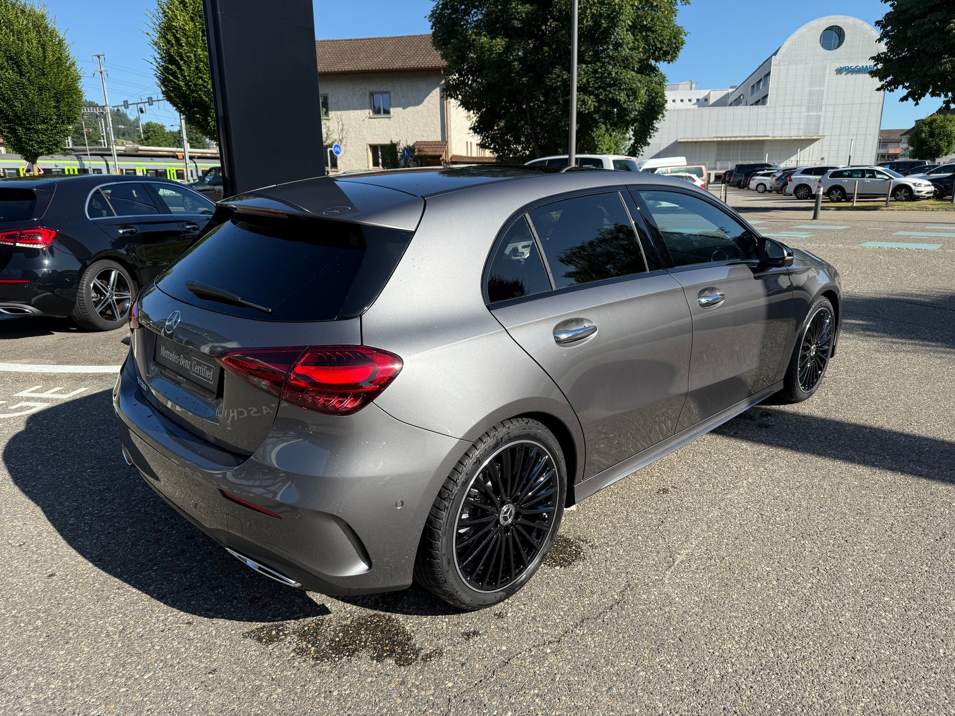 MERCEDES-BENZ A 200 Night Star 7G-DCT-image-8