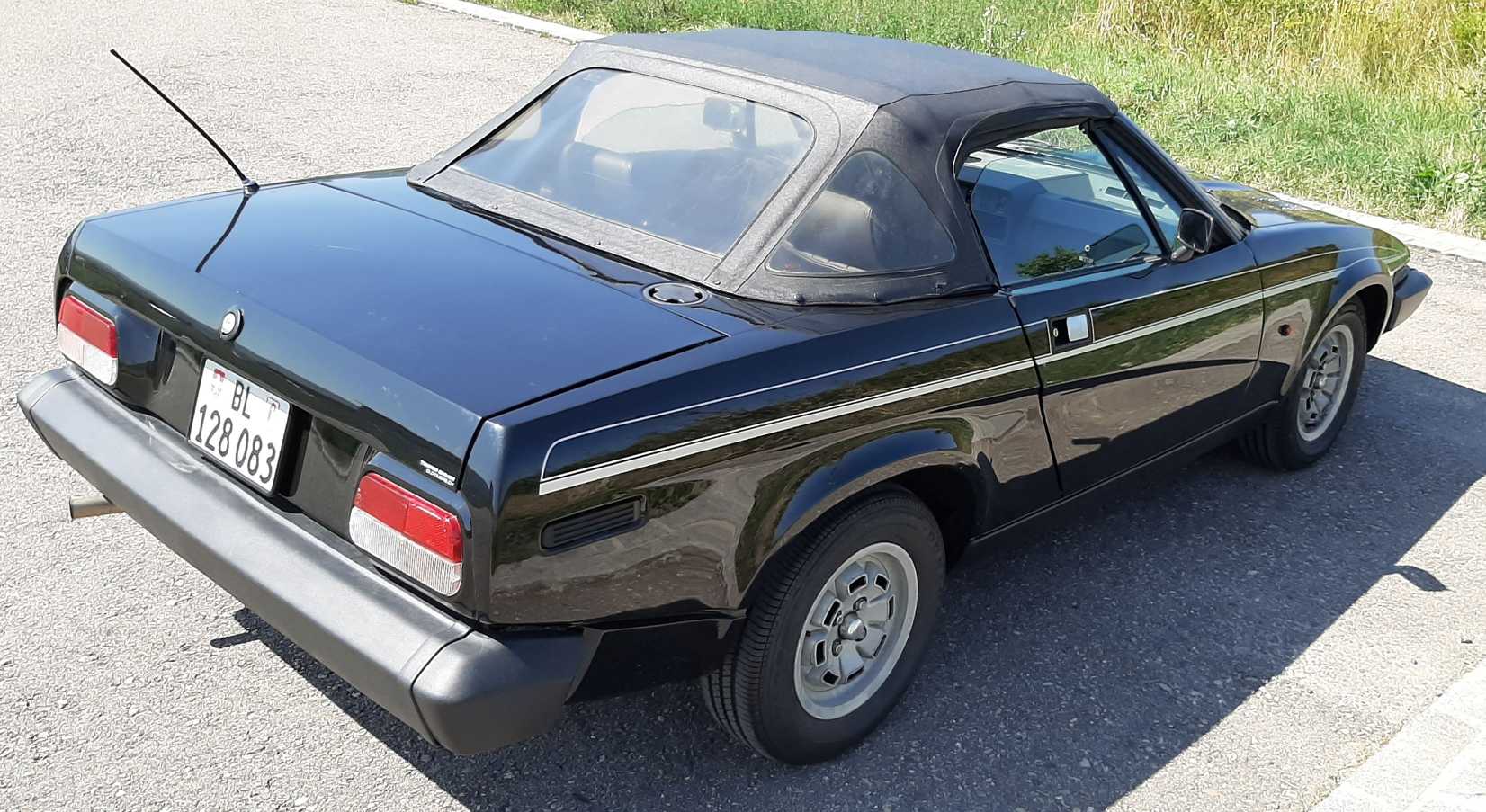 TRIUMPH TR7-image-2