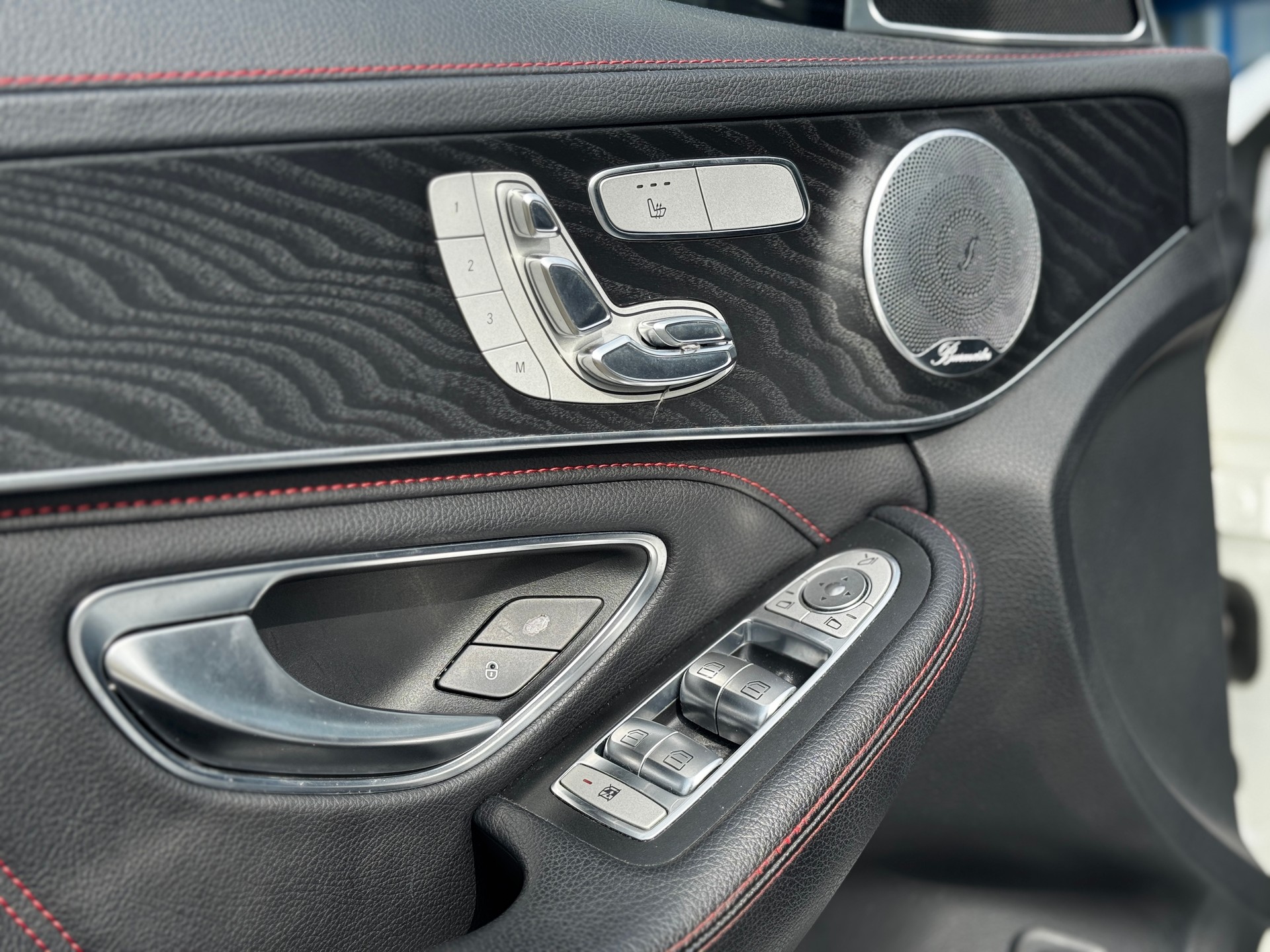 MERCEDES-BENZ C 450 AMG 4Matic 7G-Tronic-image-14