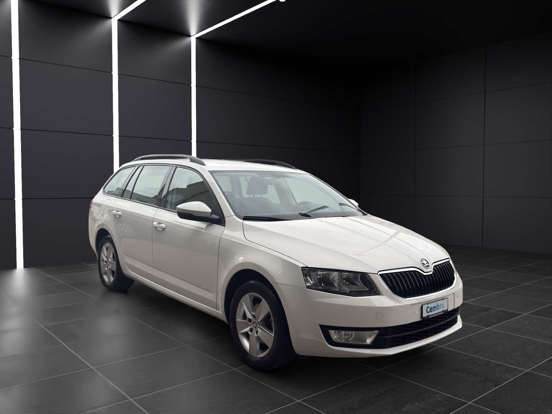 SKODA Octavia Combi 1.4 TSI Ambition-image-6