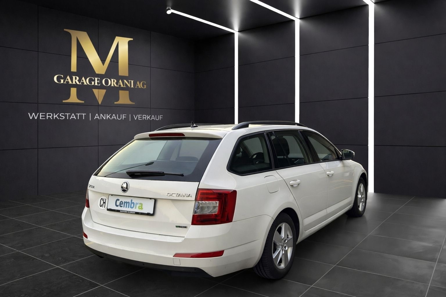 SKODA Octavia Combi 1.4 TSI Ambition-image-4