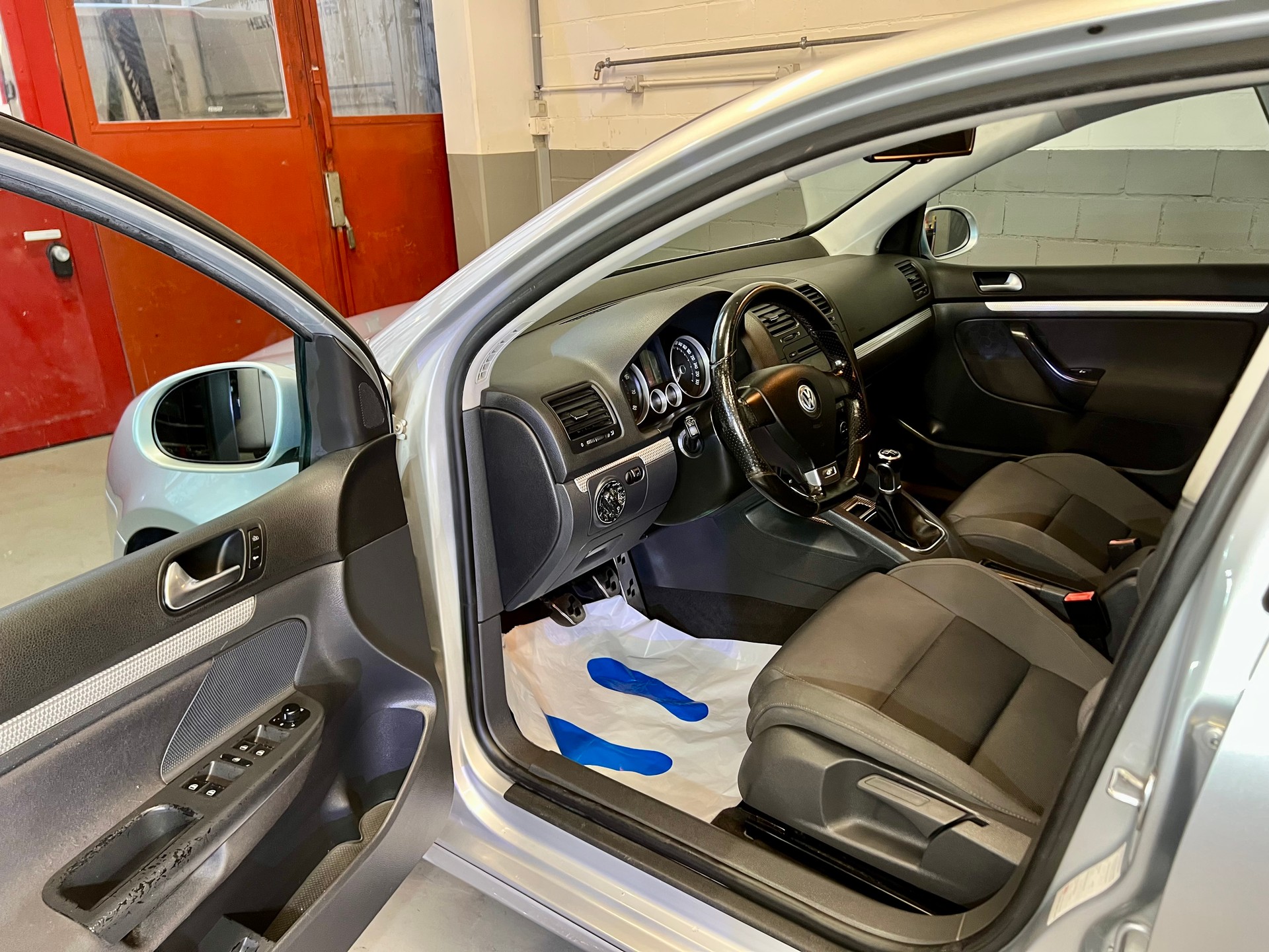 VW Golf R32 4Motion *Handschaltung*-image-9