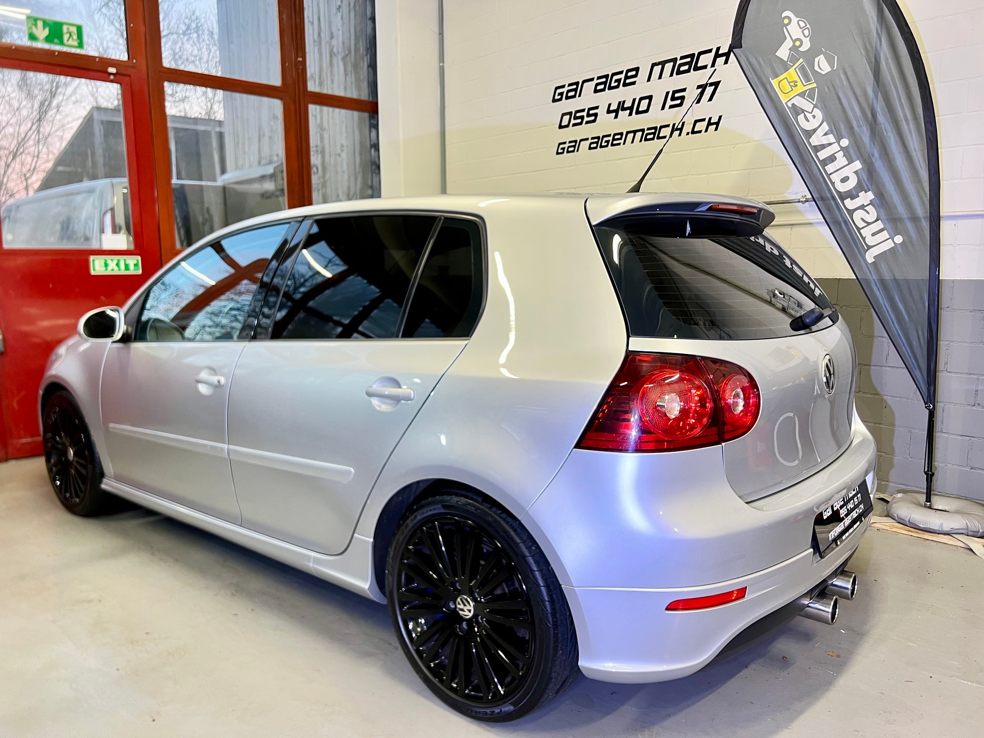 VW Golf R32 4Motion *Handschaltung*-image-6