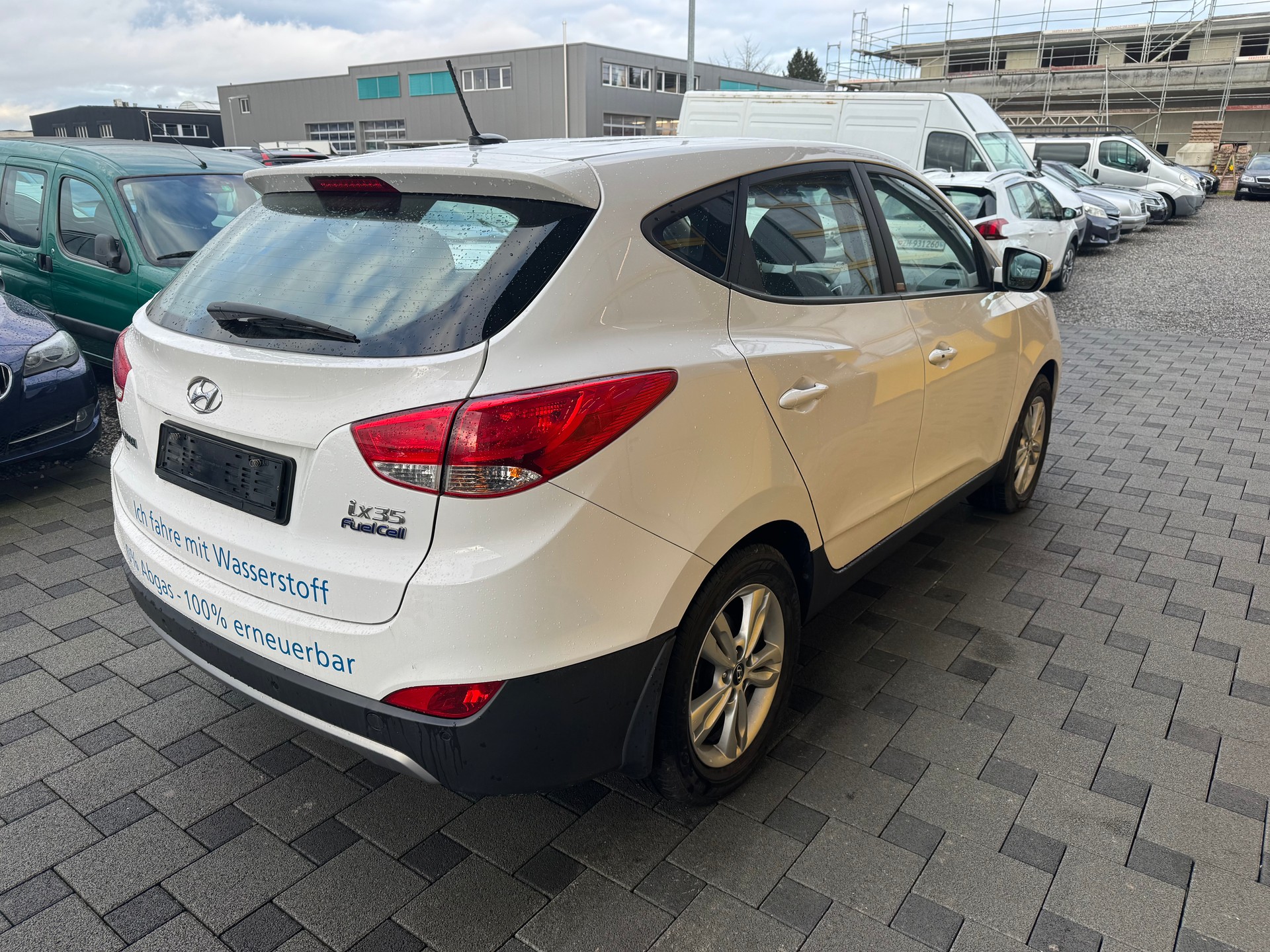 HYUNDAI iX 35 Fuel Cell 2WD-image-4