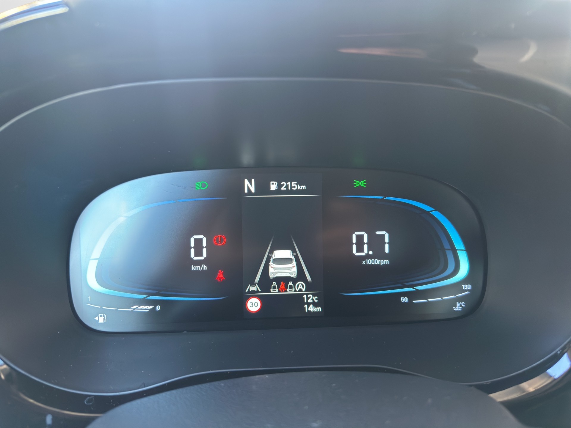 HYUNDAI i10 1.2 Vertex Aut.-image-10