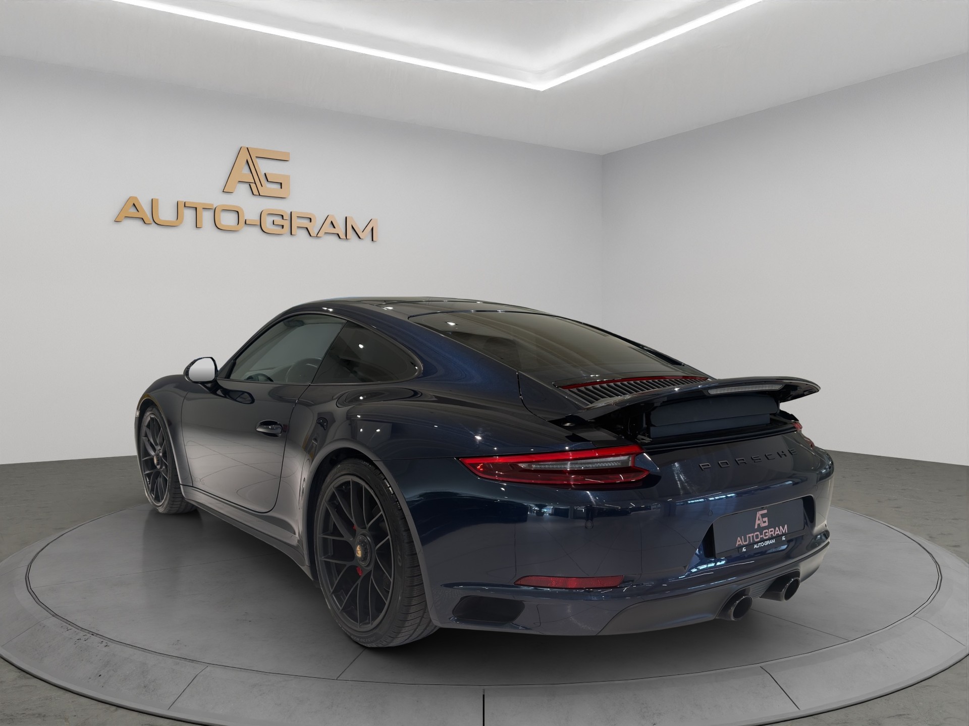 PORSCHE 911 Carrera GTS PDK-showroom-element-2