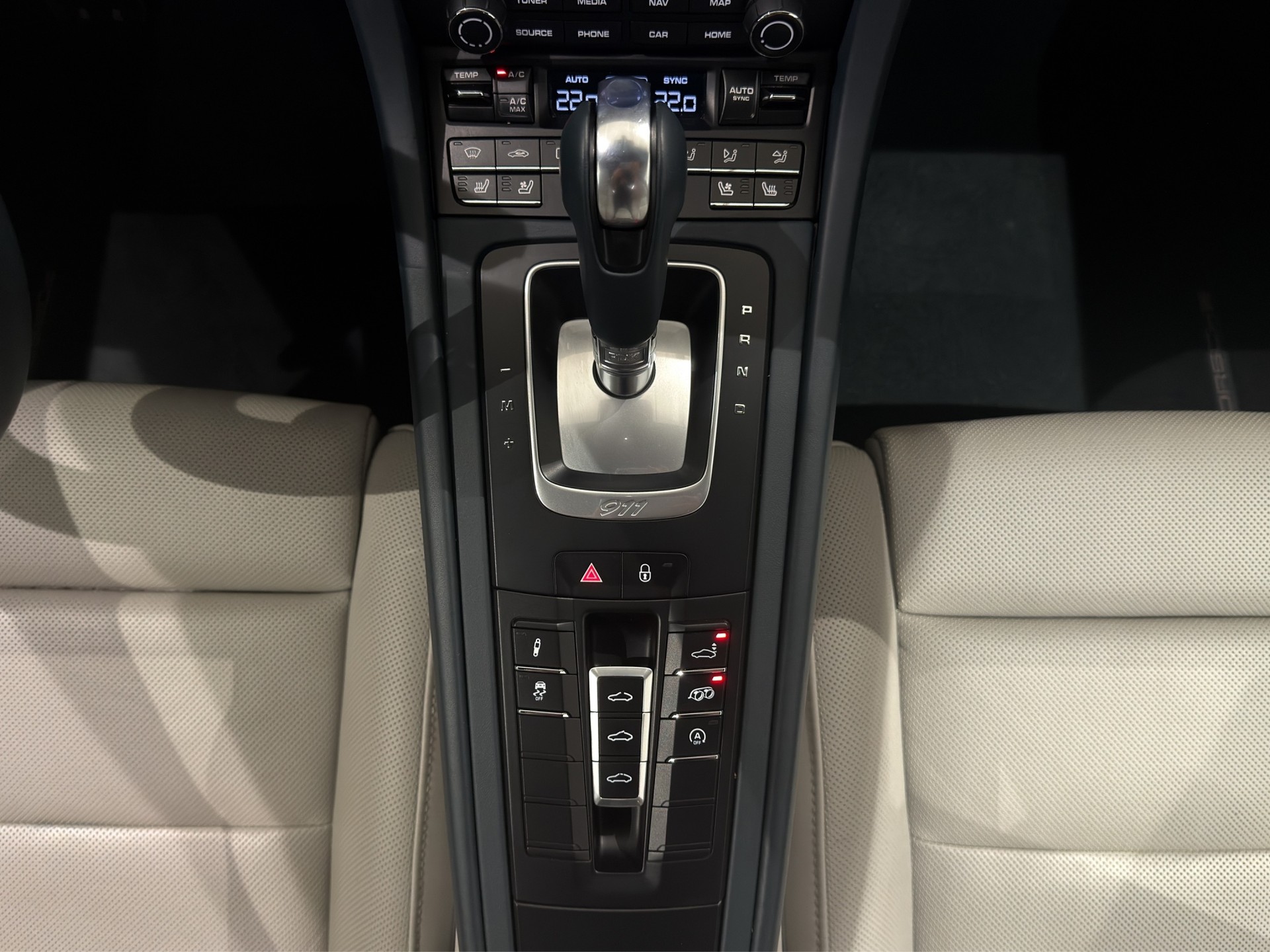 PORSCHE 911 Carrera GTS PDK-image-18