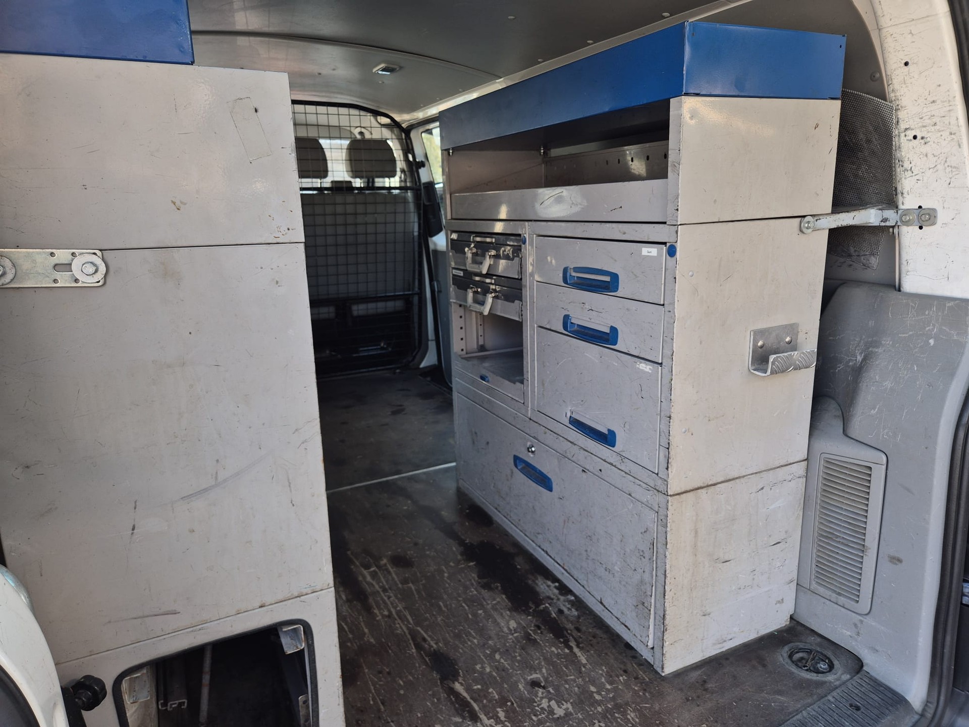 VW T5 2.0 TDI 4Motion-image-15