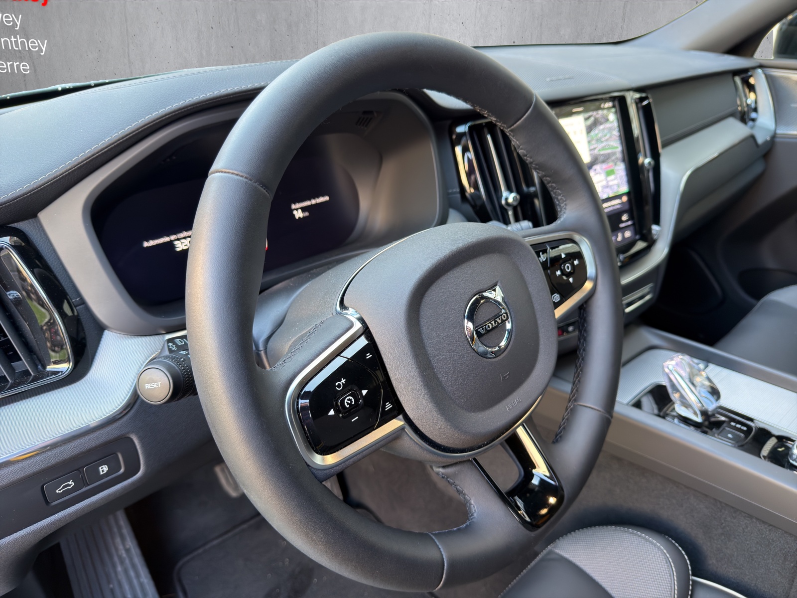 VOLVO XC60 T8 eAWD PluginHybrid Polestar Geartronic-image-11