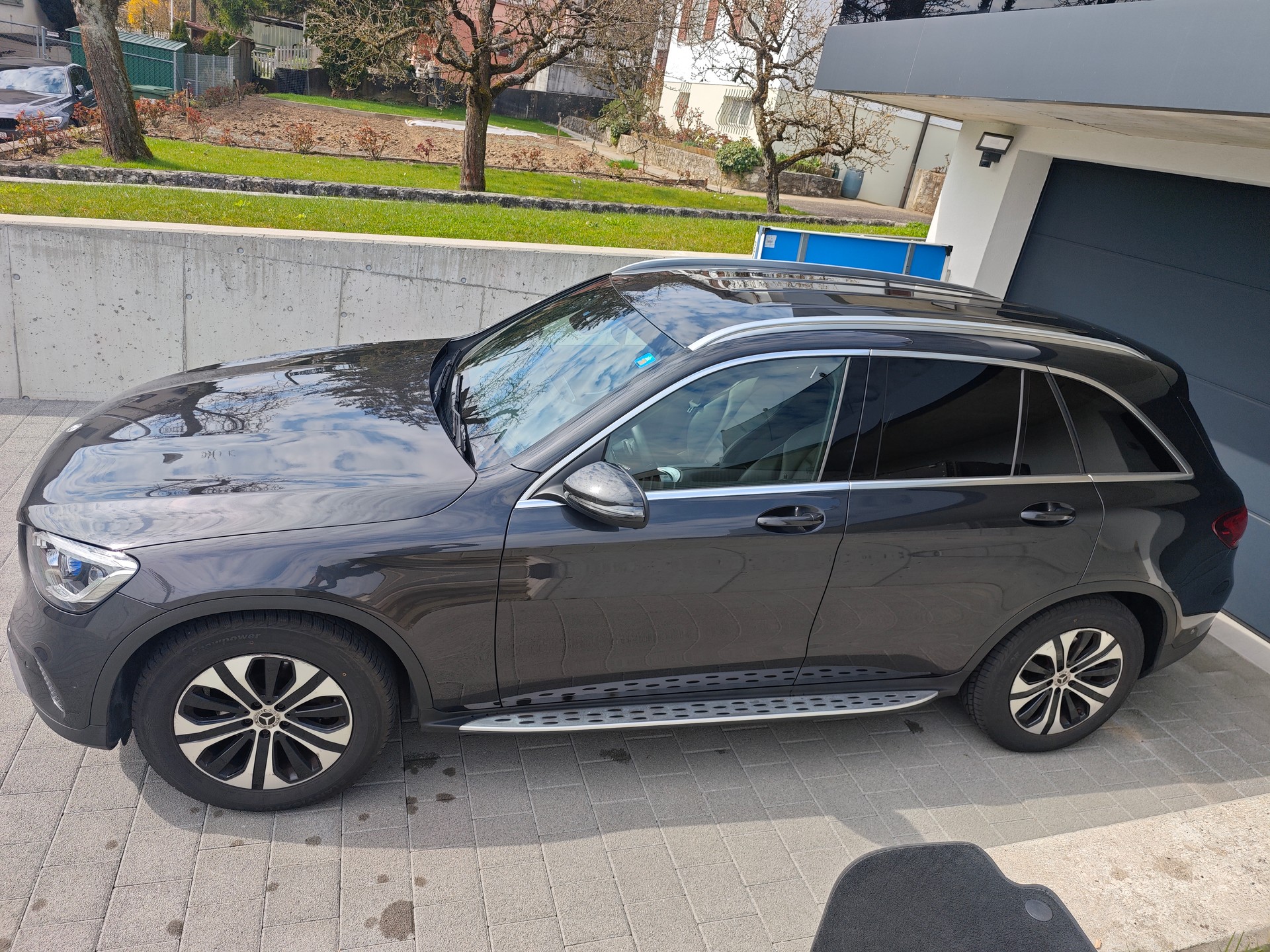 MERCEDES-BENZ GLC 220 d 4Matic 9G-Tronic-image-10