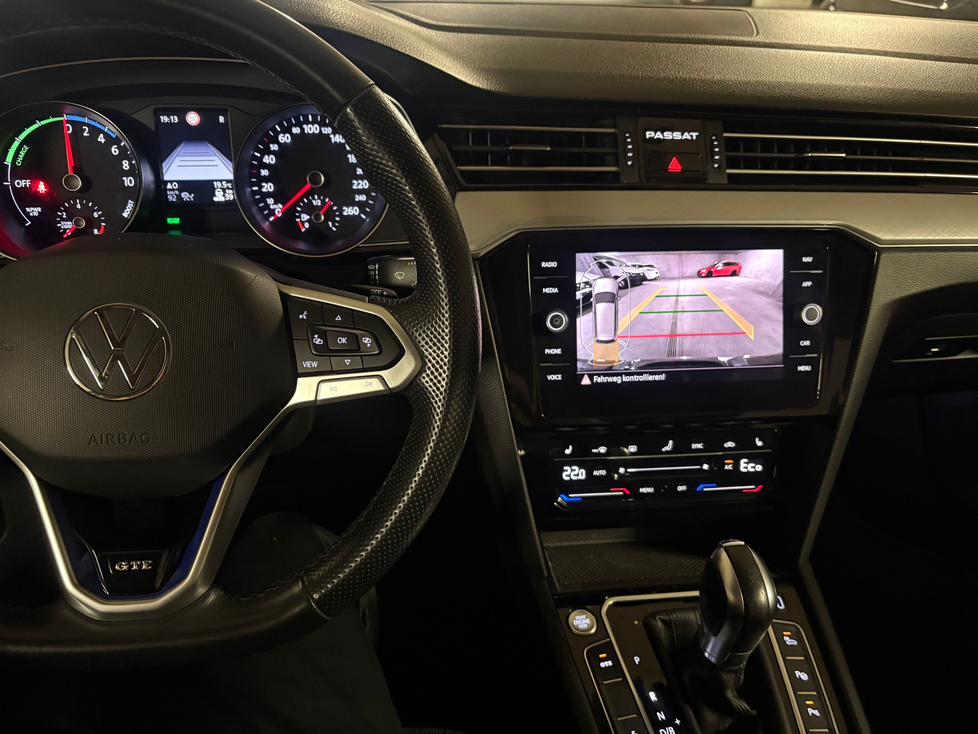 VW Passat Variant 1.4 TSI GTE Hybrid DSG-image-6