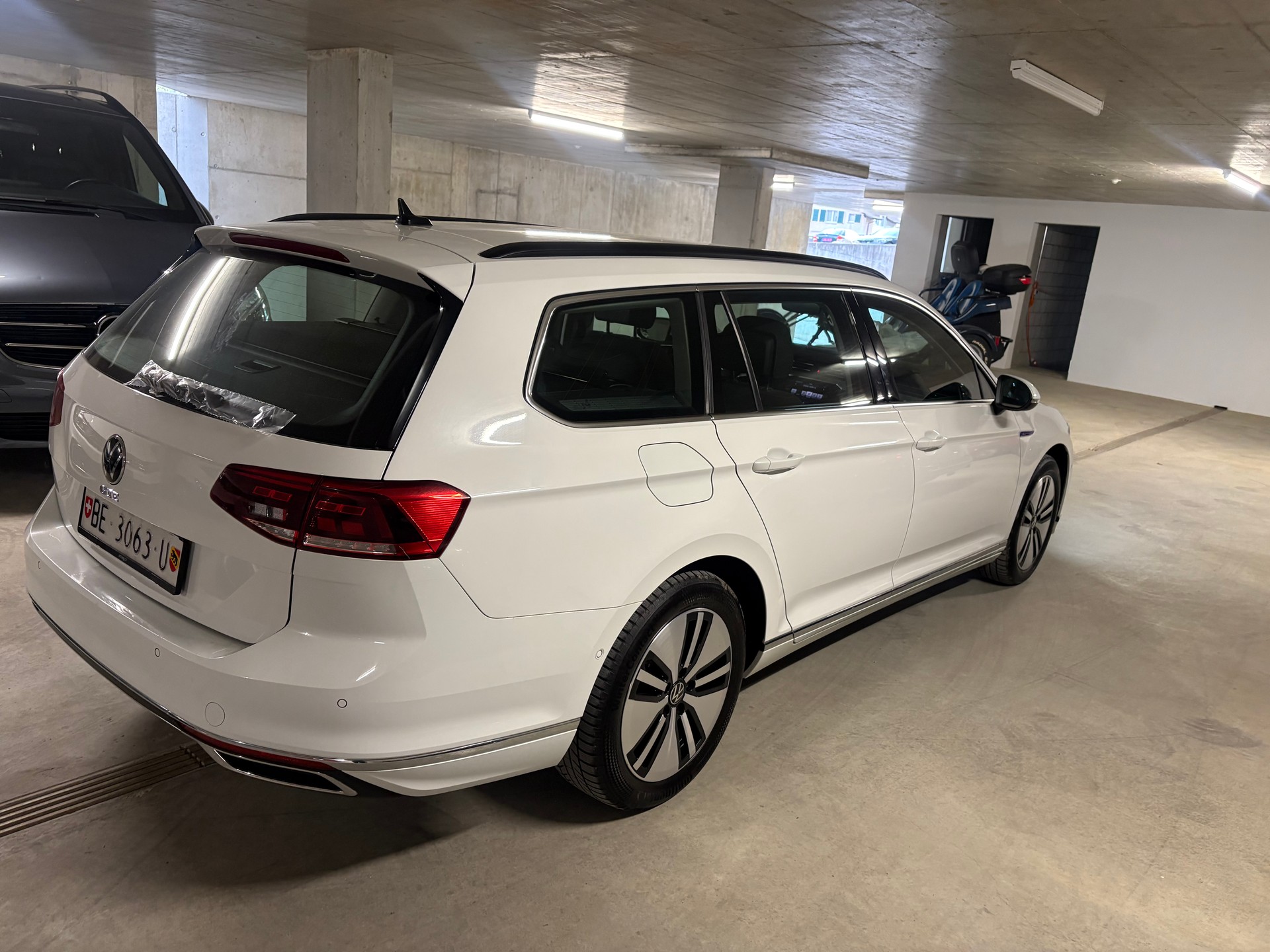 VW Passat Variant 1.4 TSI GTE Hybrid DSG-image-3