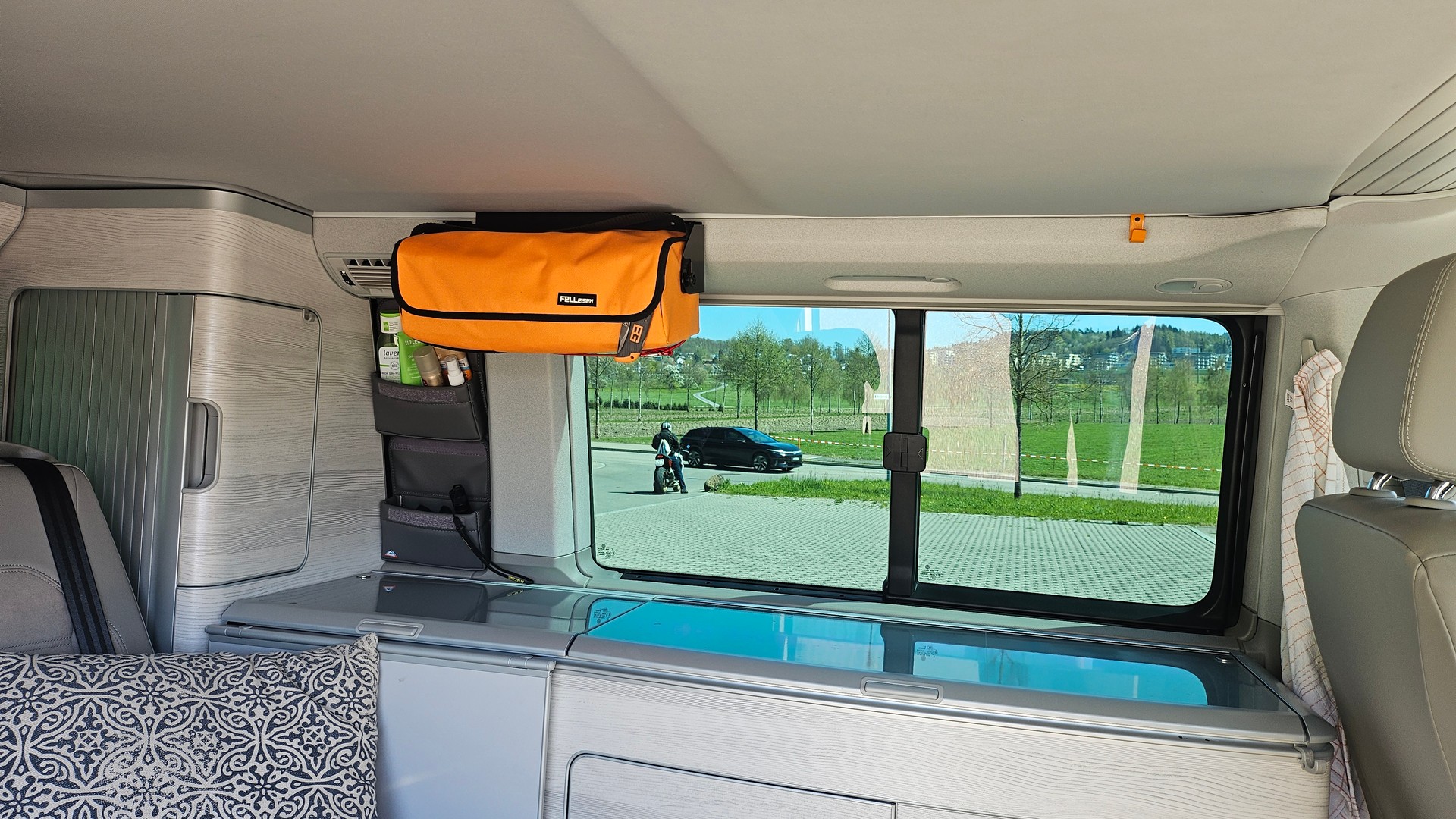 VW T6 California 2.0 Bi-TDI Ocean 4Motion DSG-image-13