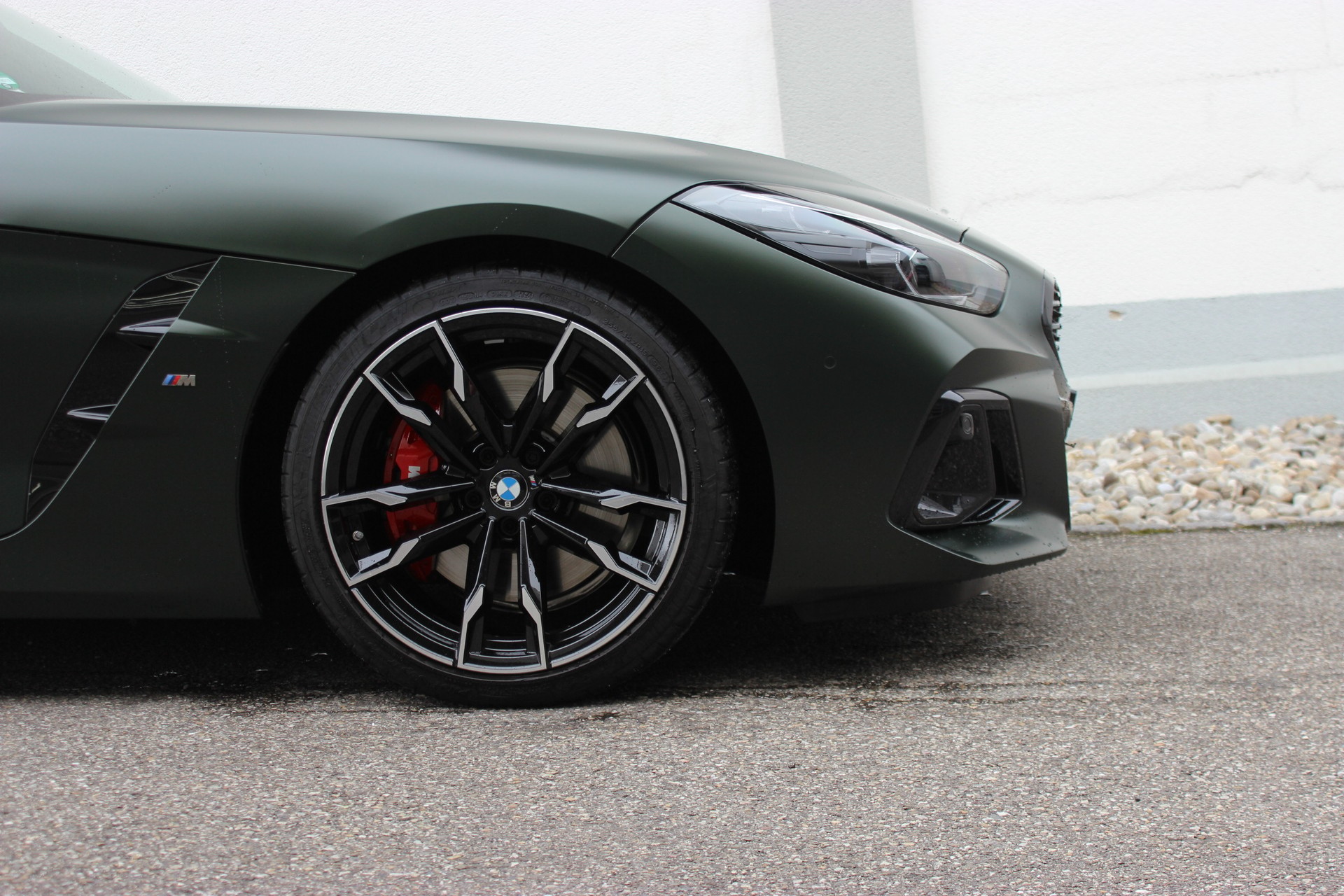 BMW Z4 M40i *FROZEN DEEP GREEN metallic*-image-6