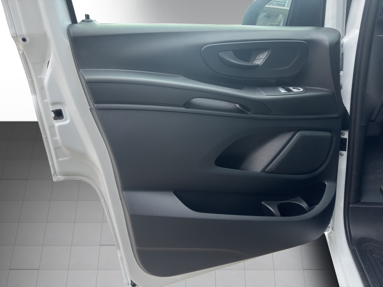 MERCEDES-BENZ Vito 116 CDI Extralang Pro 9G-Tronic-image-5