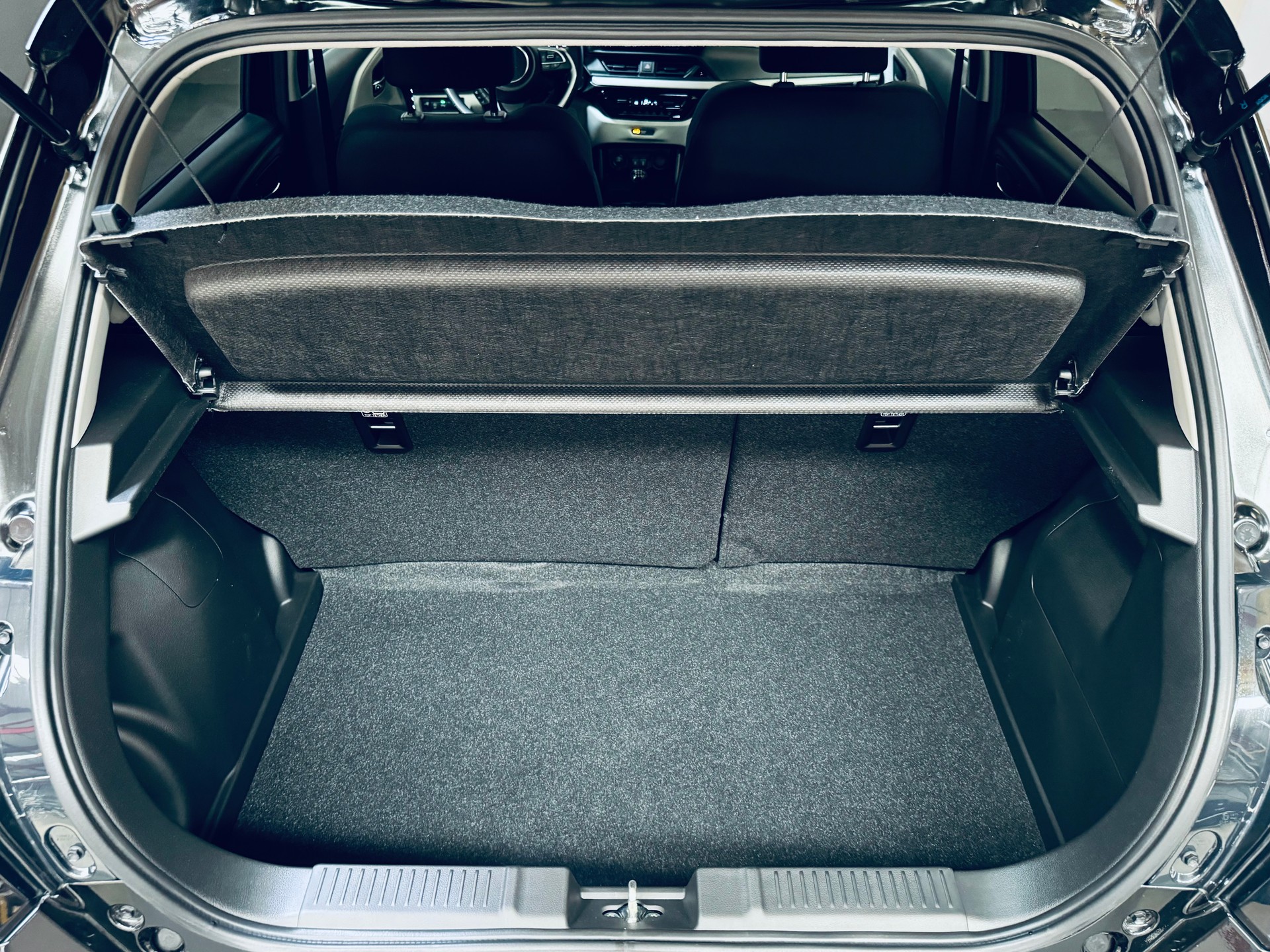 SUZUKI Swift 1.2 Compact+ Hybrid 4x4-image-11