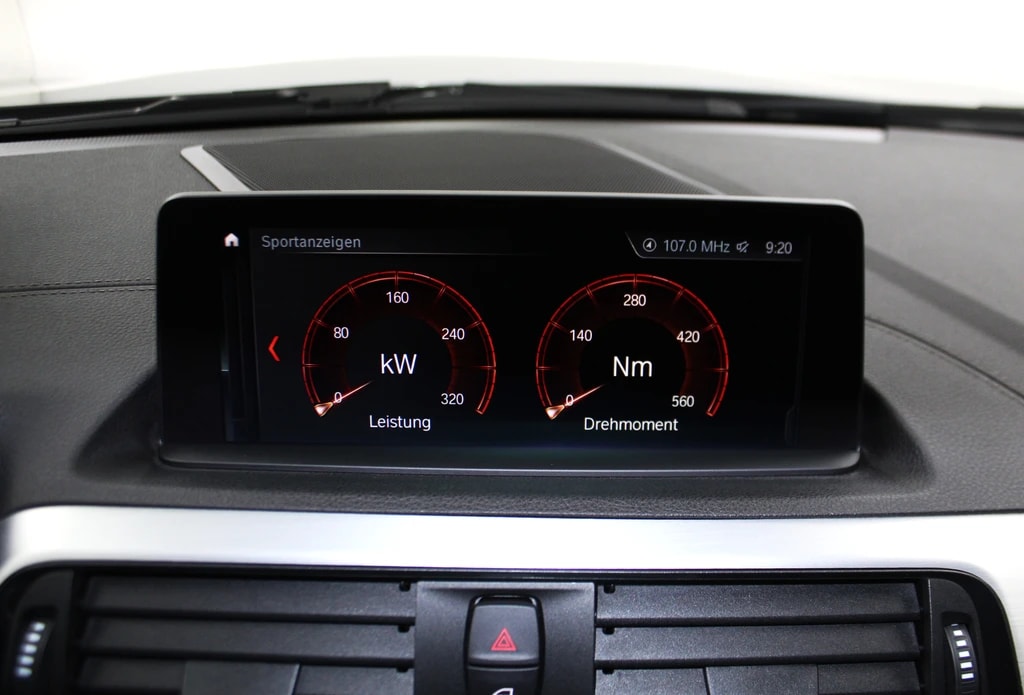 BMW M140i xDrive Steptronic / CH-Fahrzeug-image-23